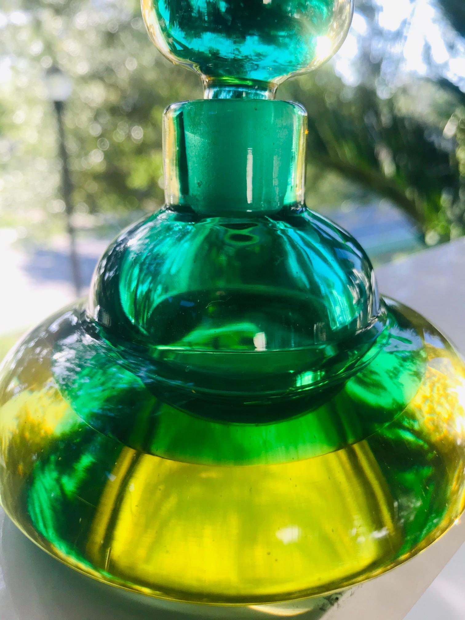 Hand-Crafted Genie Perfume Bottle in Green and Yellow Murano Glass by Flavio Poli, circa 1960