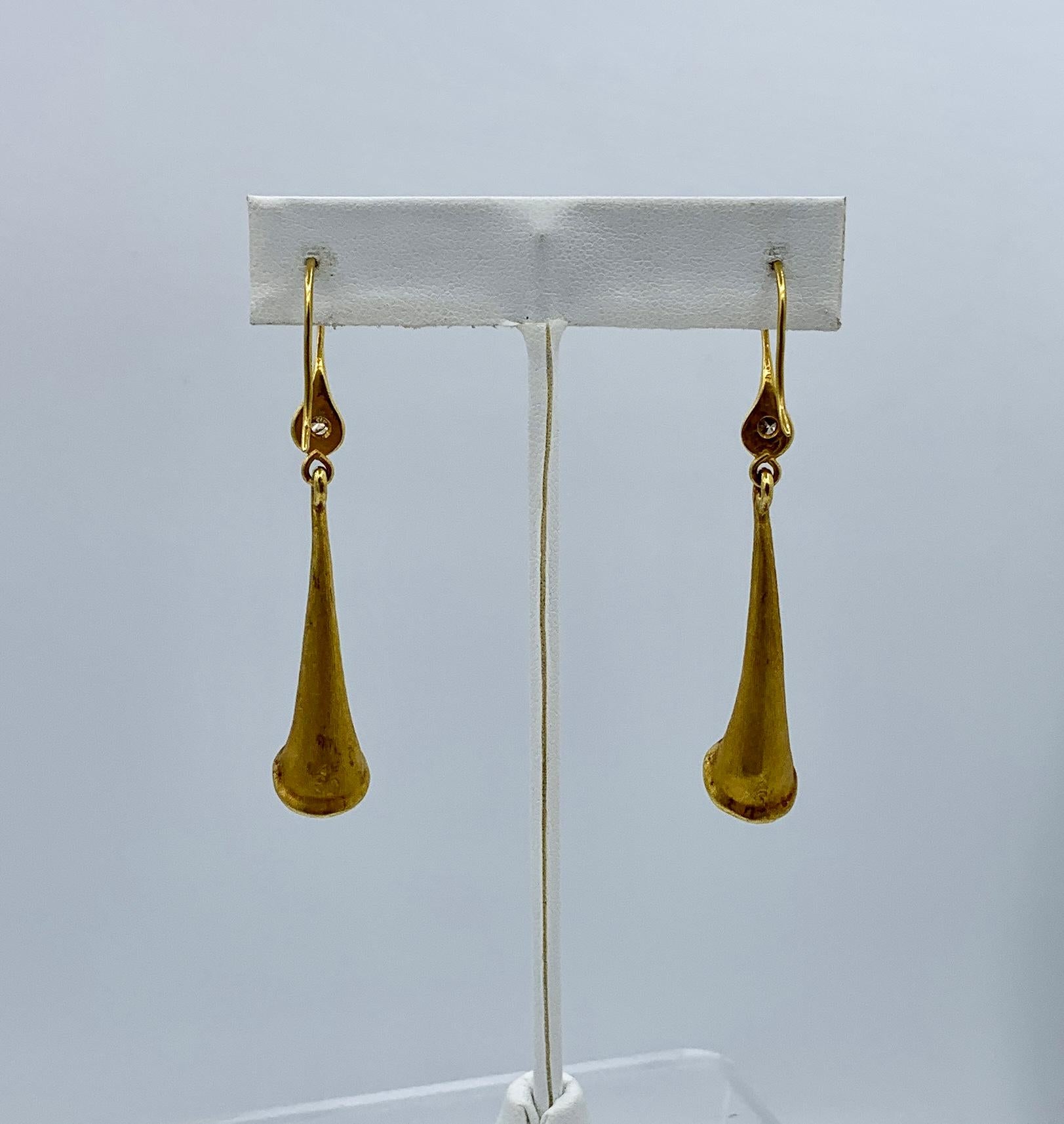 Gennady Osmerkin Diamond Pearl Earrings Lily Flower 18 Karat Gold Modern Art 4