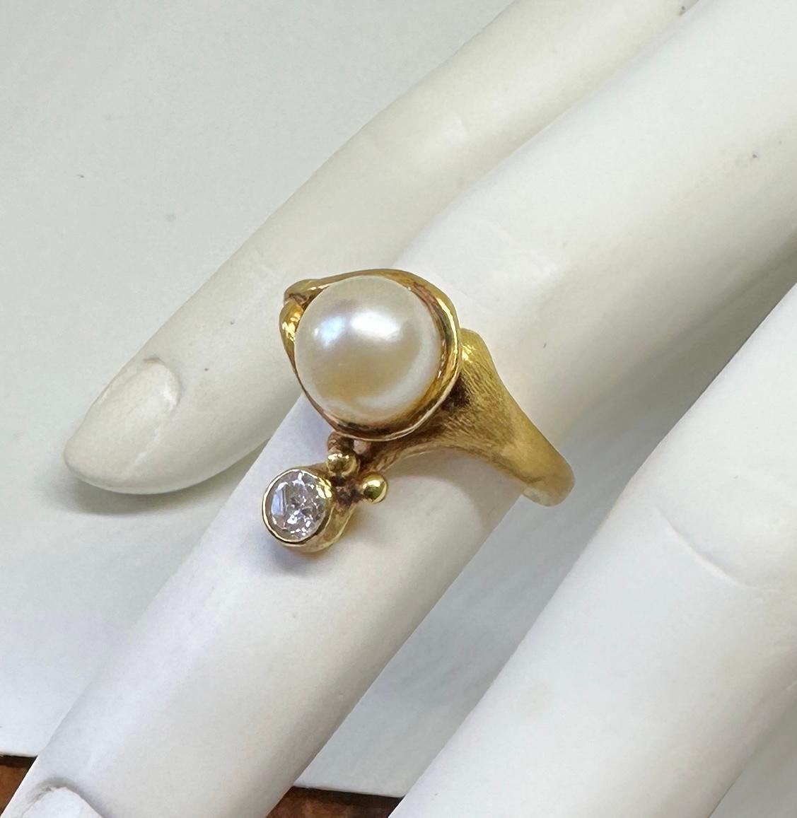 Old Mine Cut Gennady Osmerkin Diamond Pearl Ring 18 Karat Gold Modern Art Organic Design For Sale