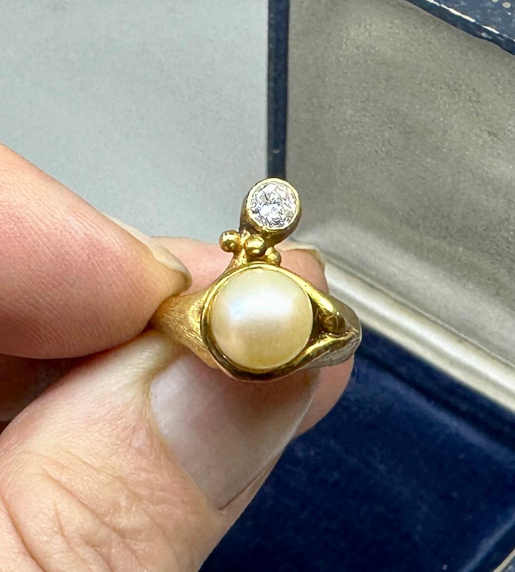 Gennady Osmerkin Diamond Pearl Ring 18 Karat Gold Modern Art Organic Design For Sale 2