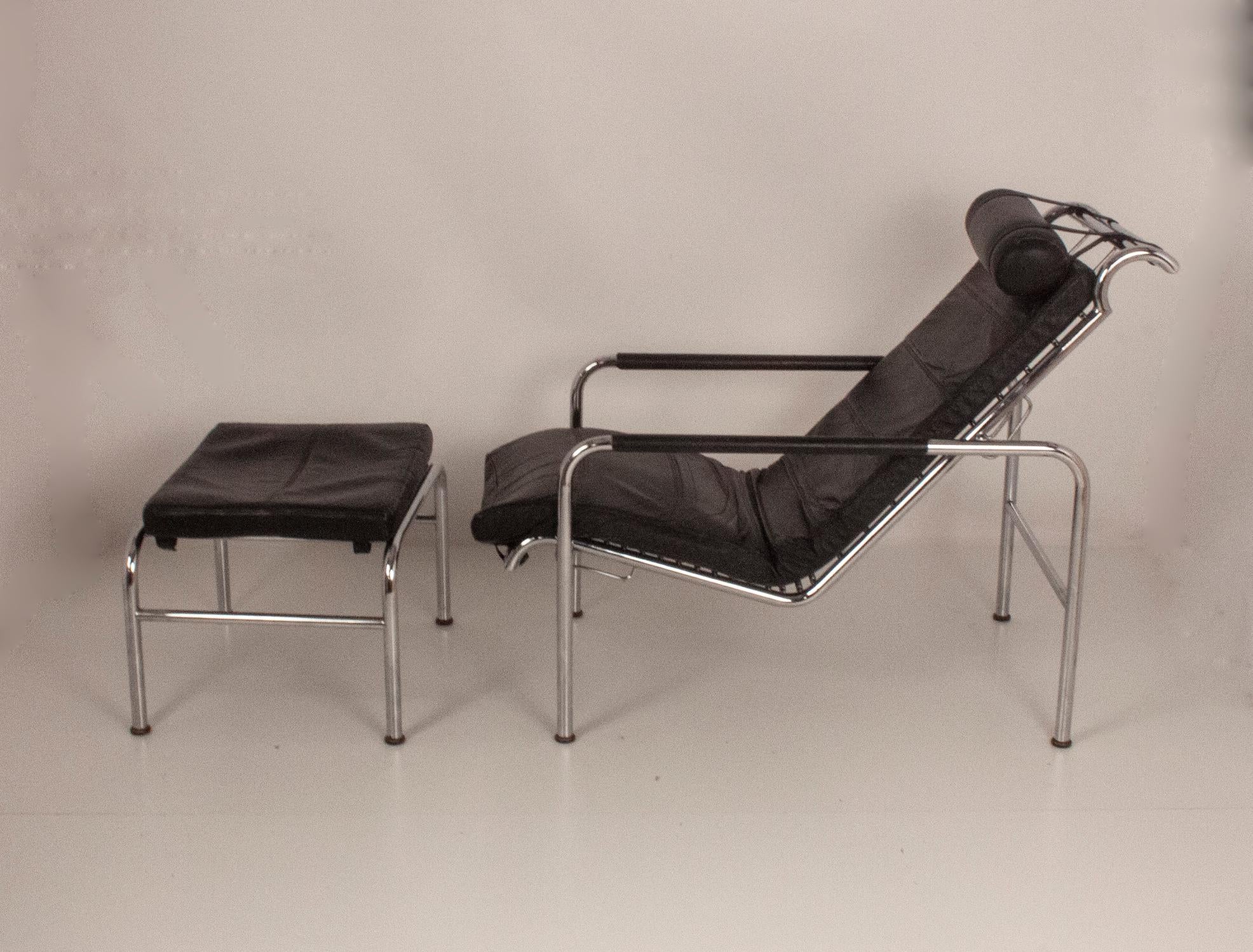 Italian Genni Lounge Chair and Ottoman by Gabriele Mucchi, Italy, 1980s