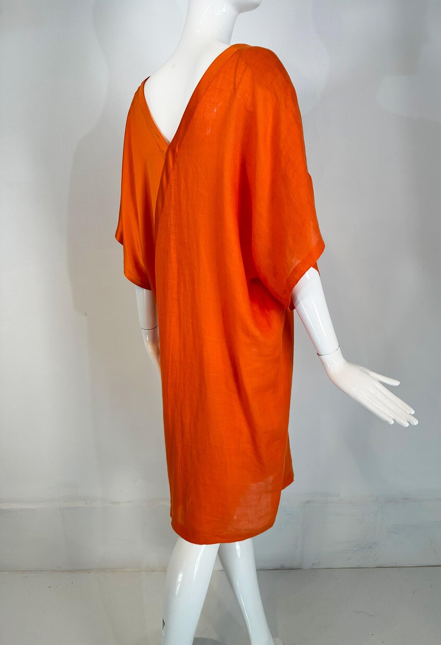 Genny 1990s Mandarin Orange Linen & Silk Kimono Sleeve Sac Dress For Sale 5