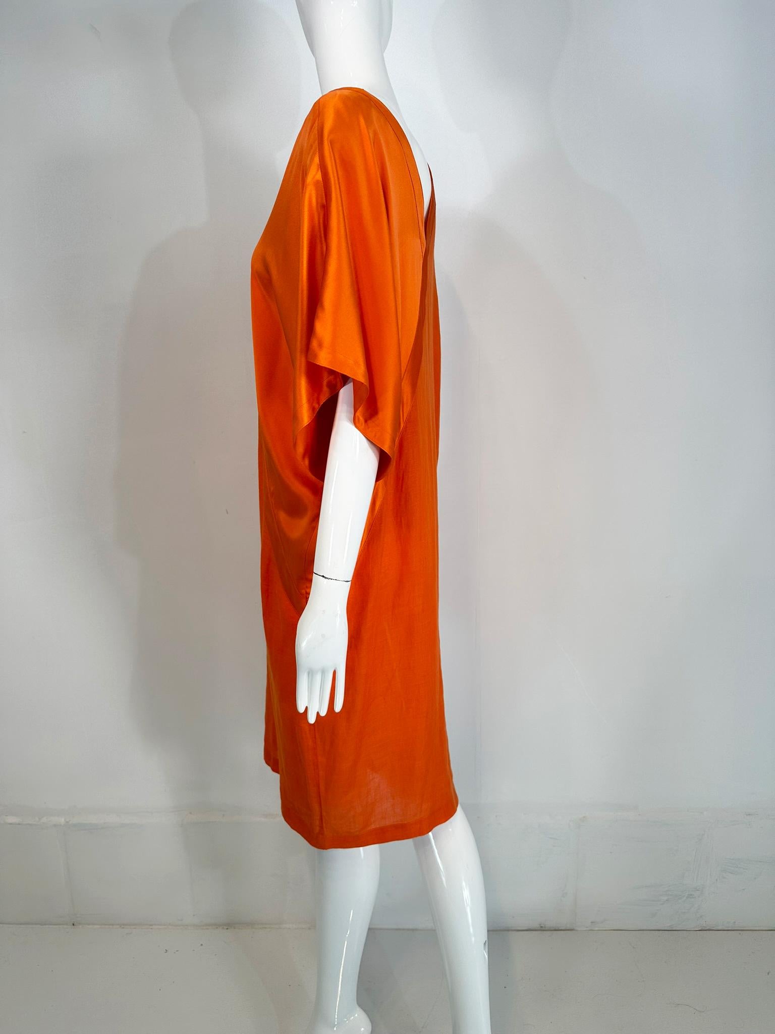 Genny 1990s Mandarin Orange Linen & Silk Kimono Sleeve Sac Dress For Sale 2