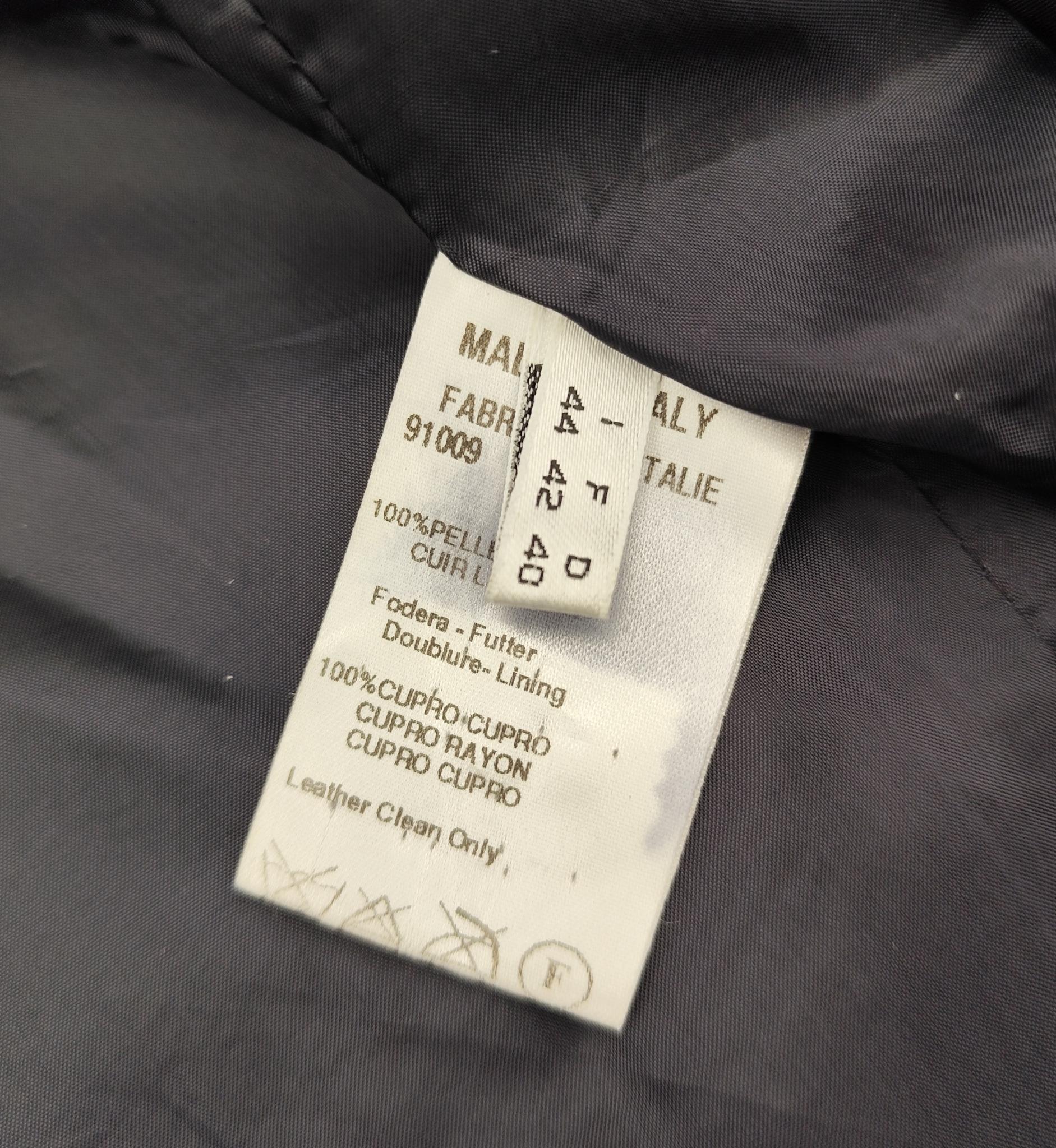 Genny black leather contrast stitching blazer For Sale 7
