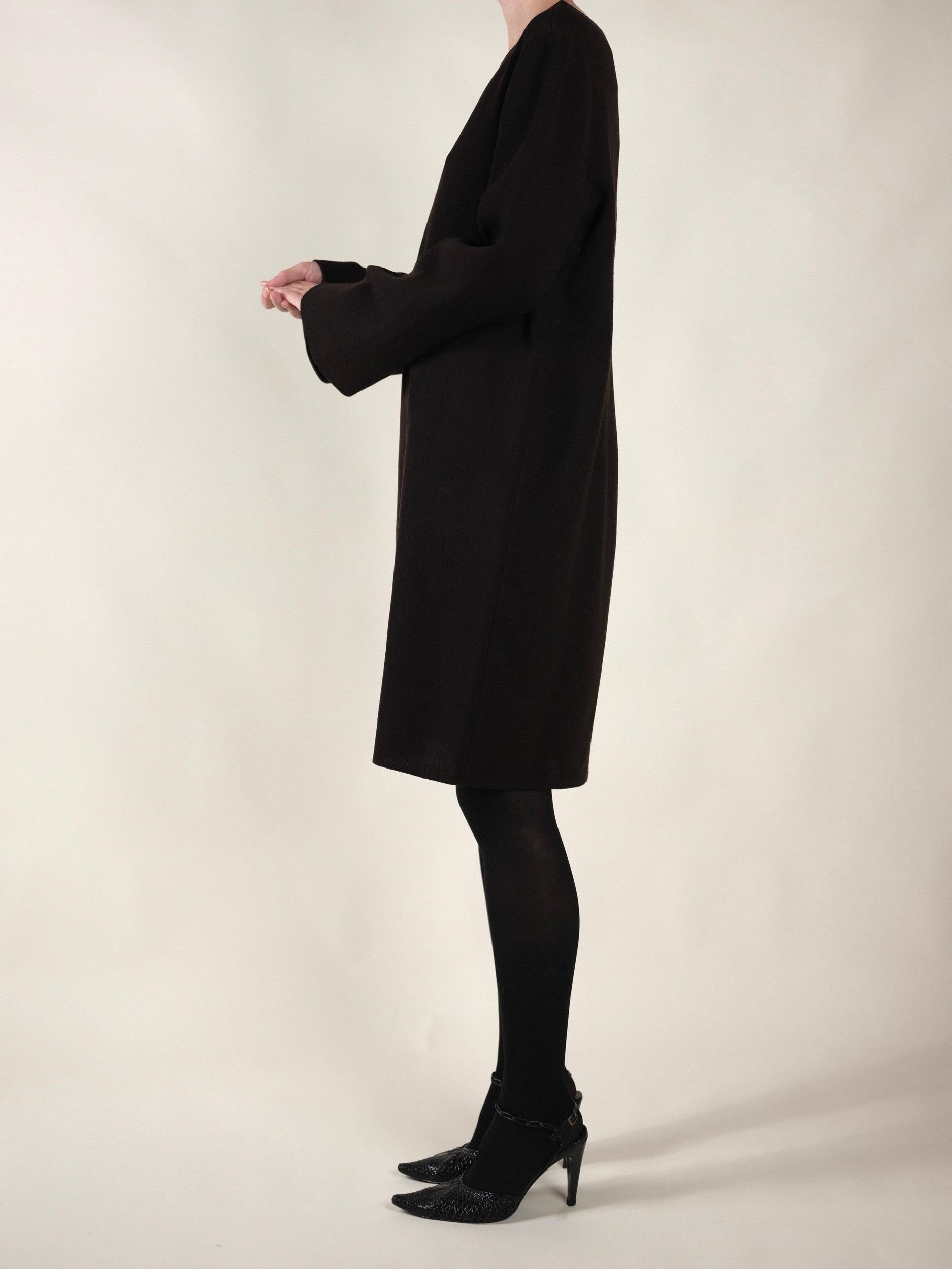 Noir Genny Mini-robe automne-hiver 1994/95 à manches évasées documentée IT44 Petite/Medium en vente