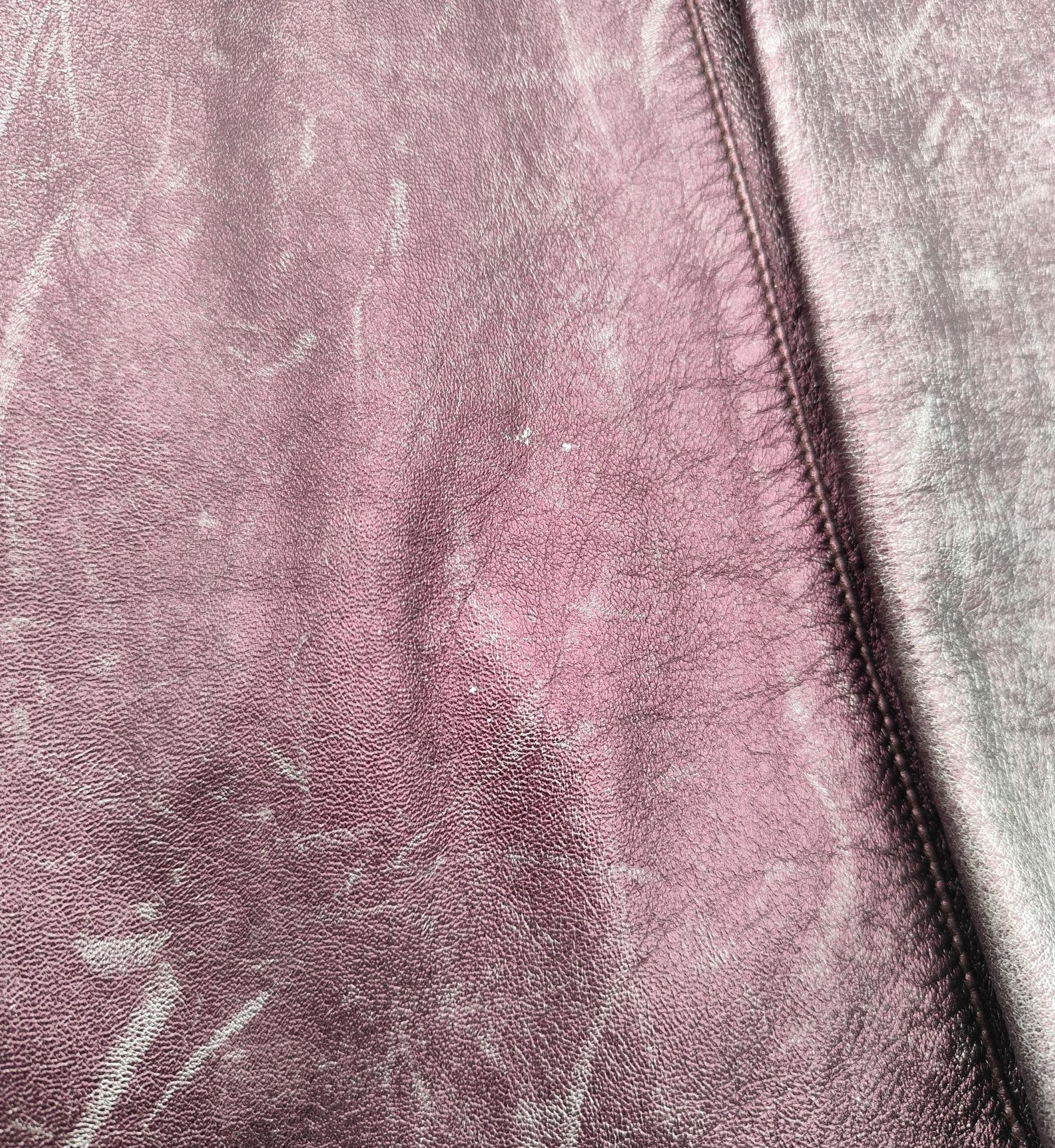 Genny Metallic lila Lederjacke und Oberteil aus Leder im Angebot 8