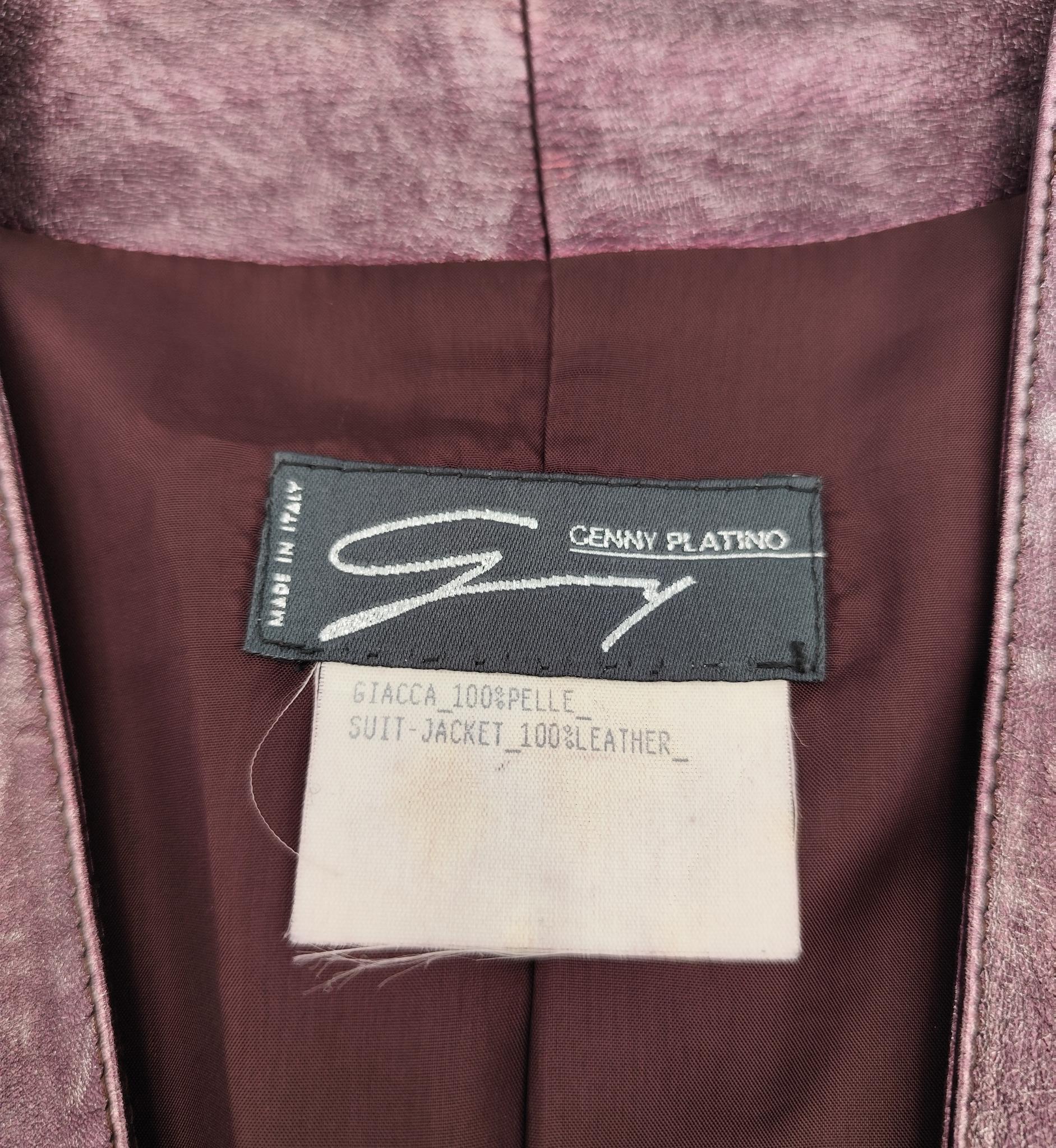Genny Metallic lila Lederjacke und Oberteil aus Leder im Angebot 10