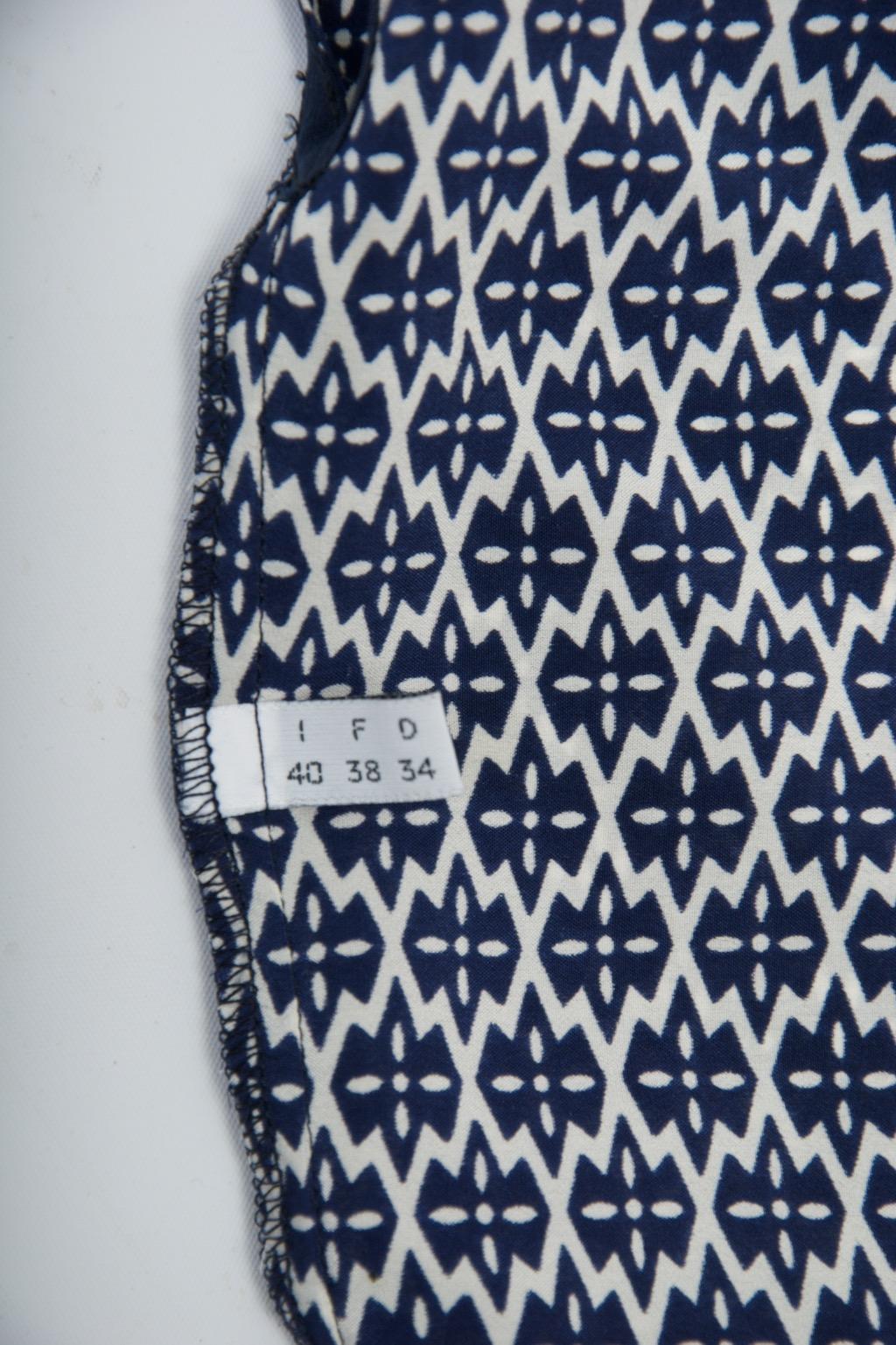 Top de seda con estampado Genny en venta 4