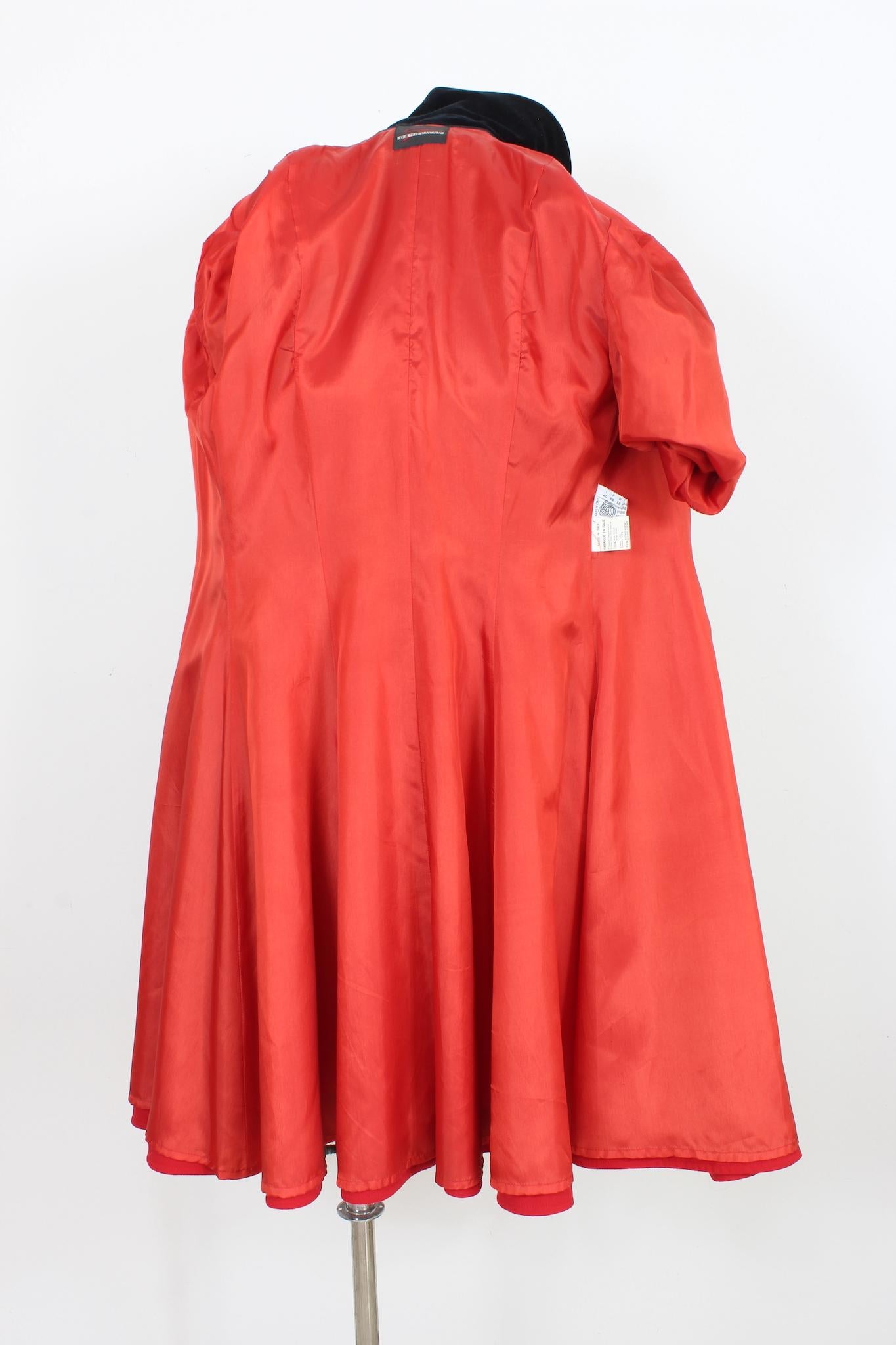 Genny Red Wool Vintage Classic Flared Dress 1990s in vendita 3