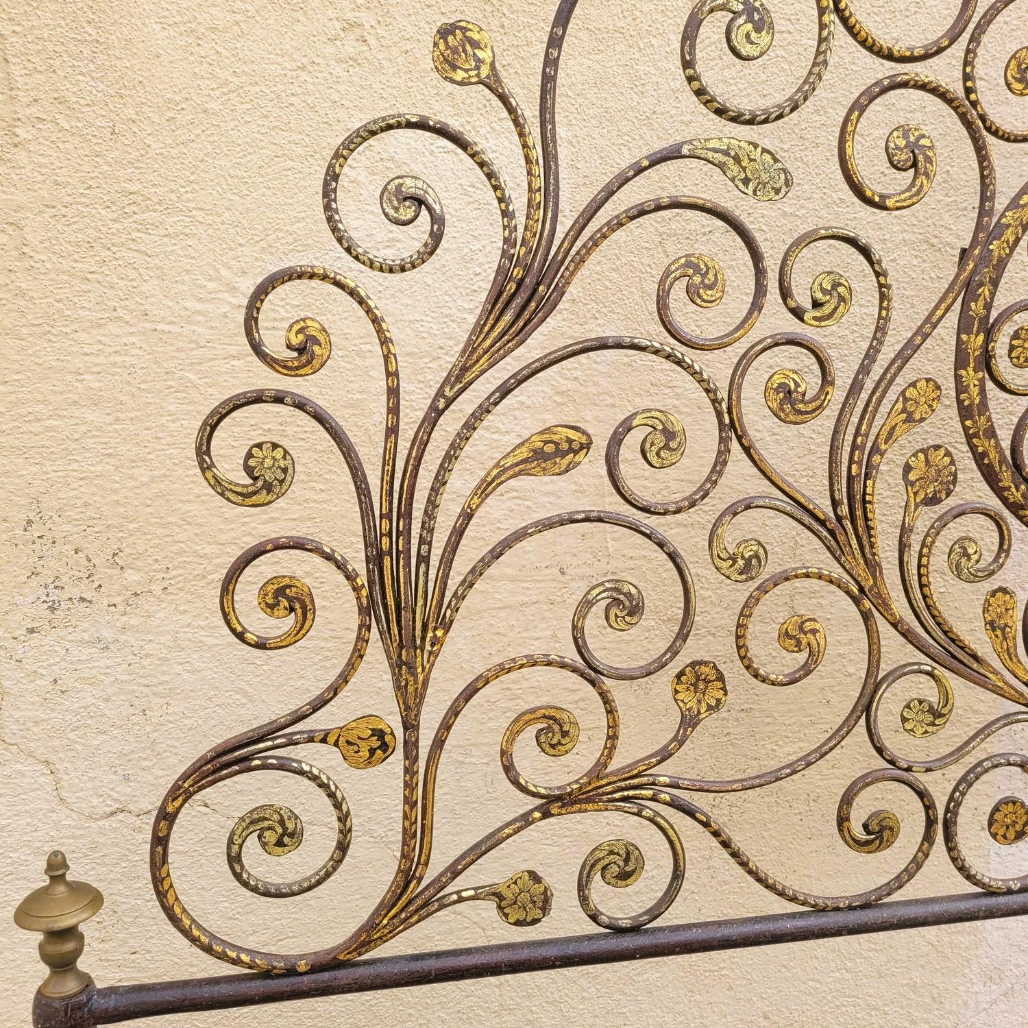 Genoese Bed In Painted Iron, Width 145cm, Early 19th Century For Sale 1