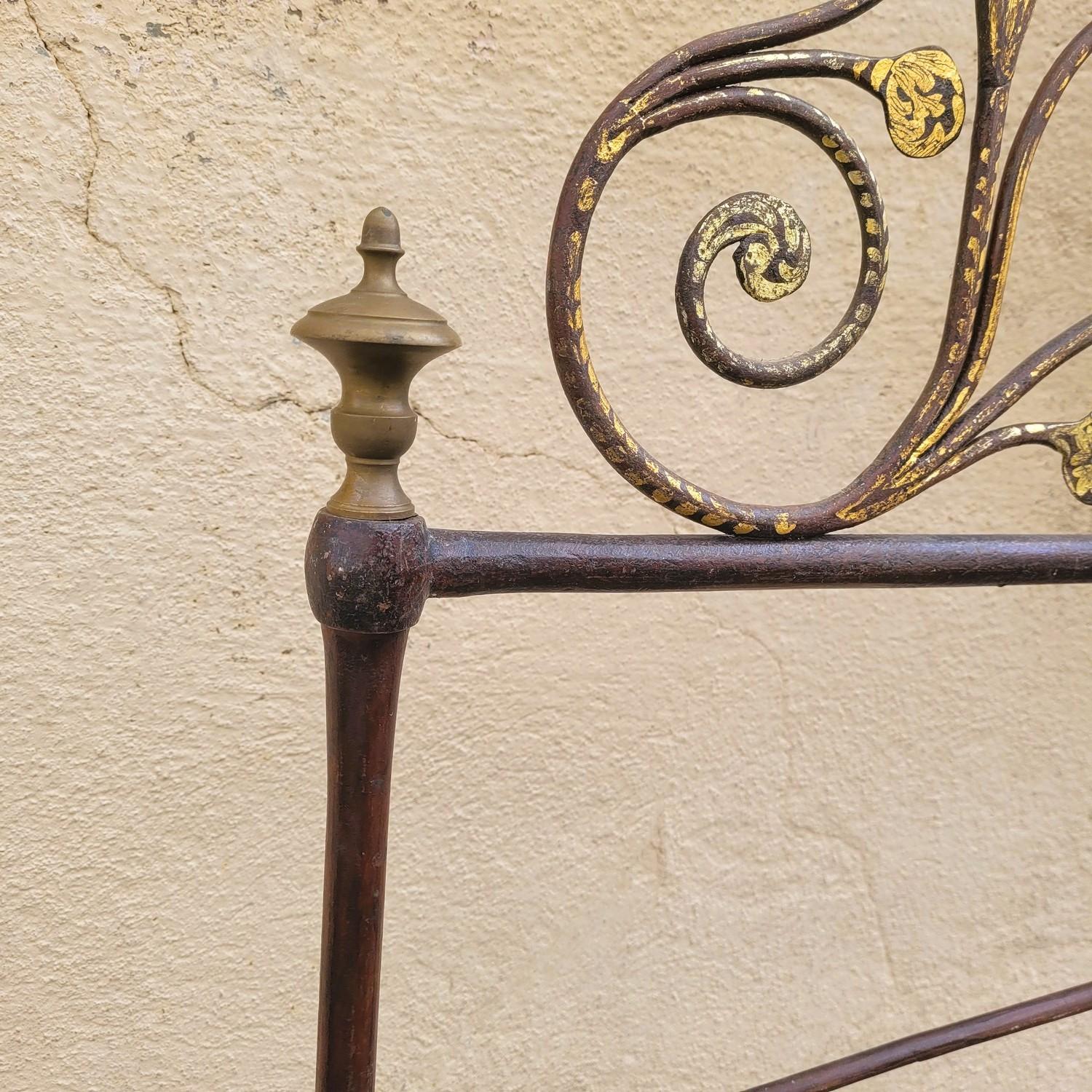 Genoese Bed In Painted Iron, Width 145cm, Early 19th Century For Sale 2