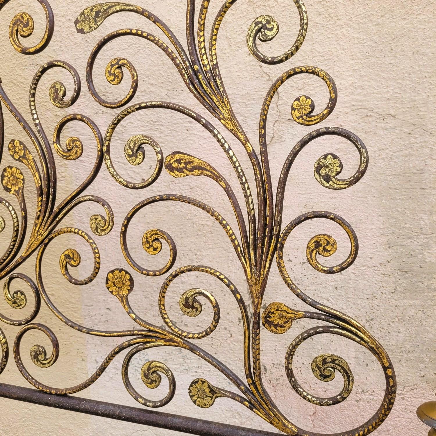 Genoese Bed In Painted Iron, Width 145cm, Early 19th Century For Sale 4