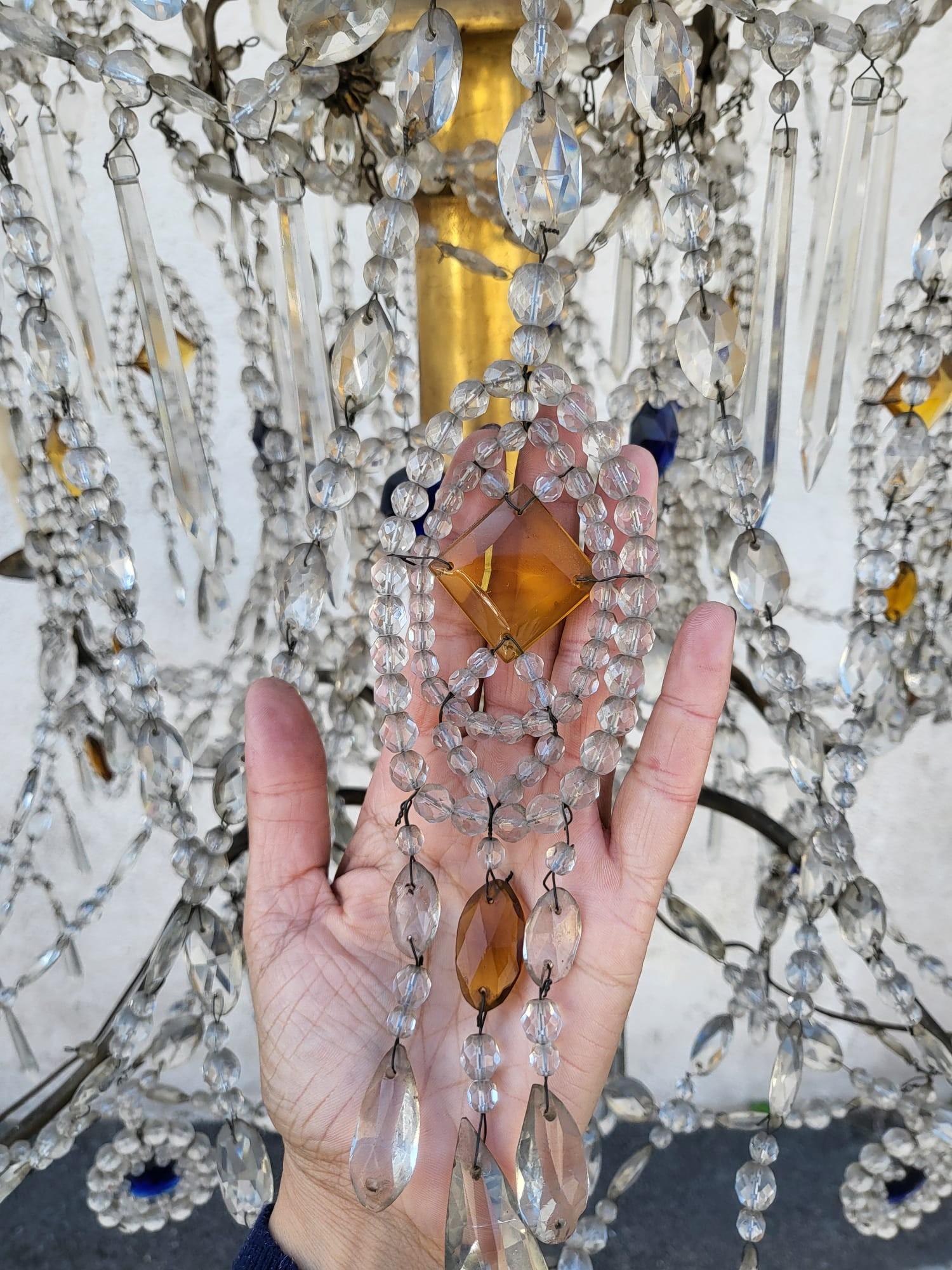 XVIIIe siècle Lustre géorgien en bois doré et cristal, fin 18e début 19e siècle en vente