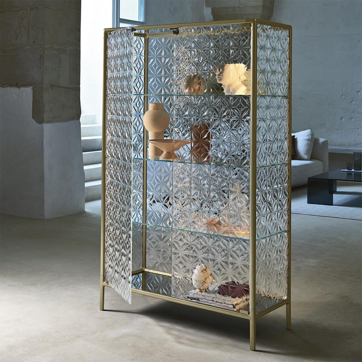 Genova Large Glass Case In New Condition For Sale In Paris, FR