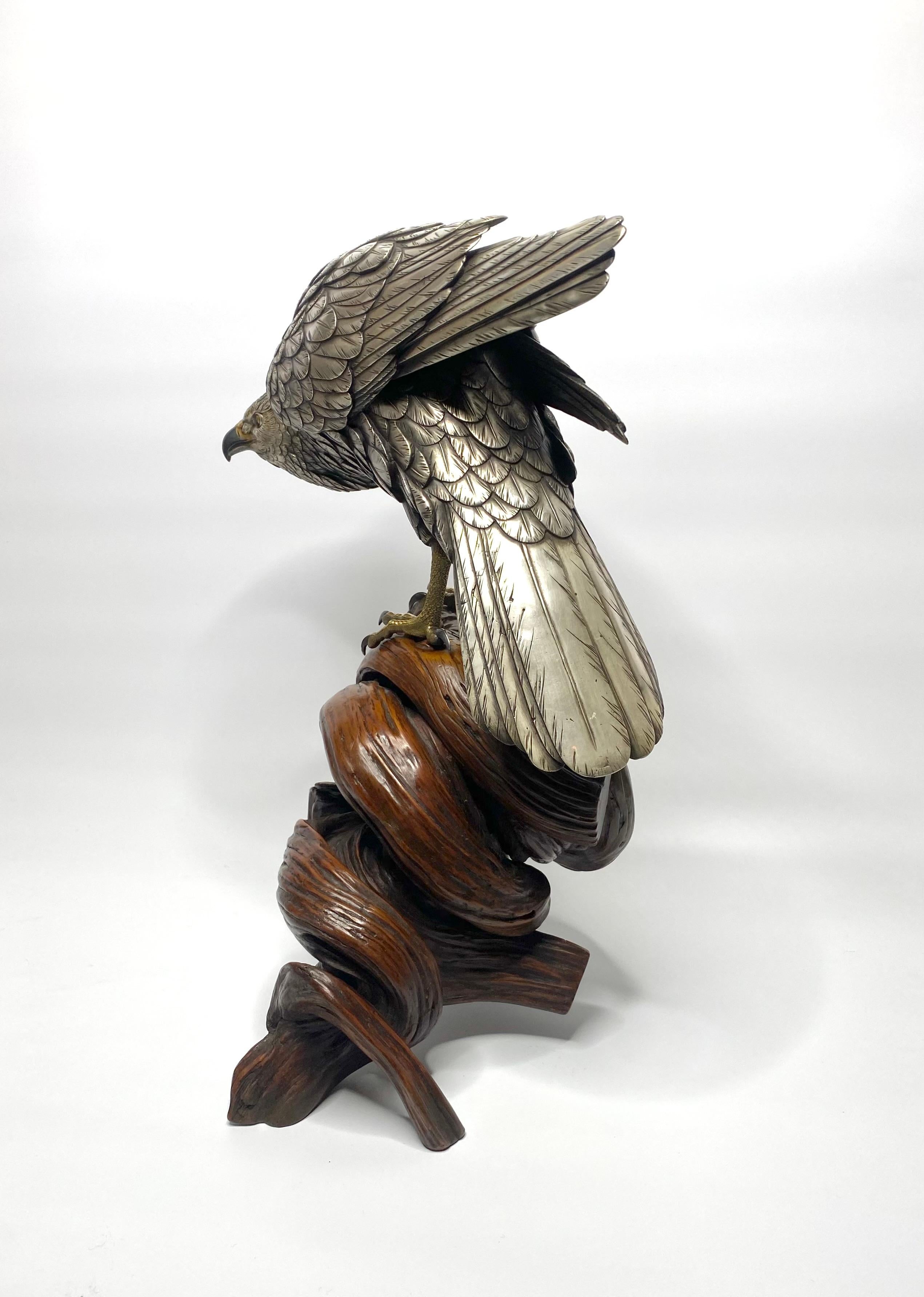 Genryusai Seiya Silvered Bronze Sea Eagle Okimono, Japan, Meiji Period In Excellent Condition In Gargrave, North Yorkshire