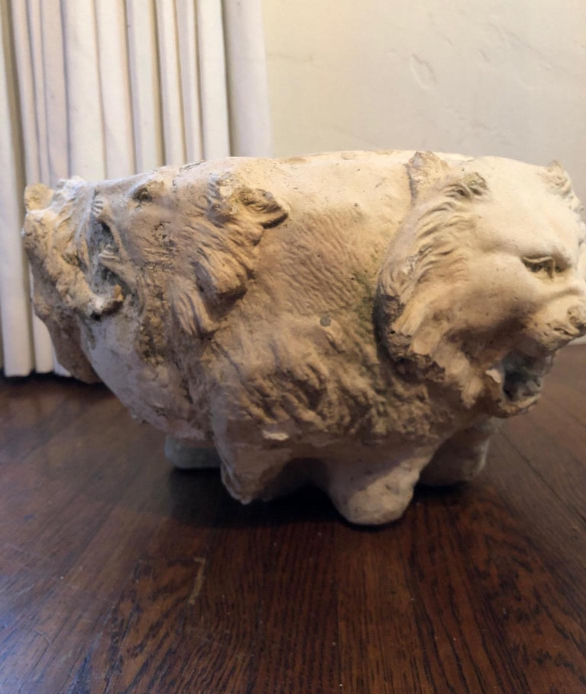 Japonais Jardinière/ Jardinière de style Genryusai Seiya en pierre - Animaux zoomorphes avec lion en vente