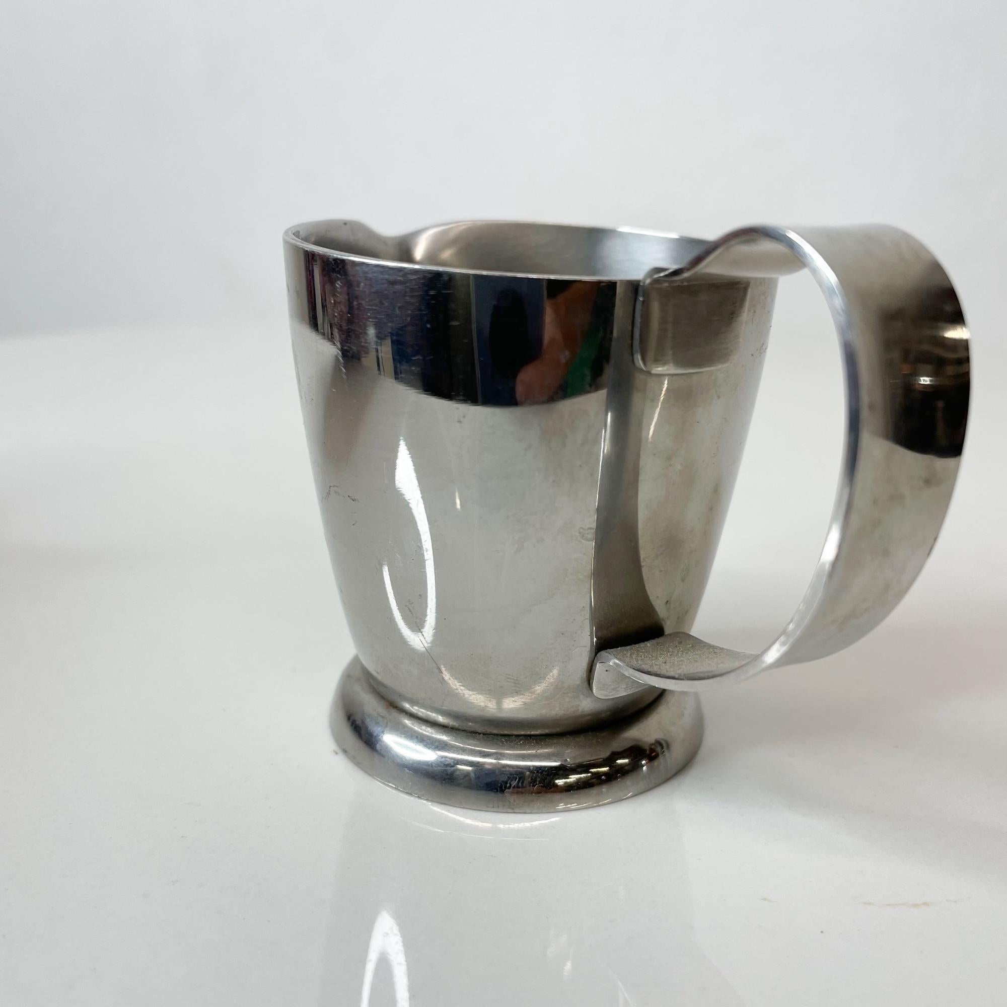 Gense Creamer Milk Pour Petite Pitcher Stainless Steel Made in Sweden 1970s In Good Condition In Chula Vista, CA