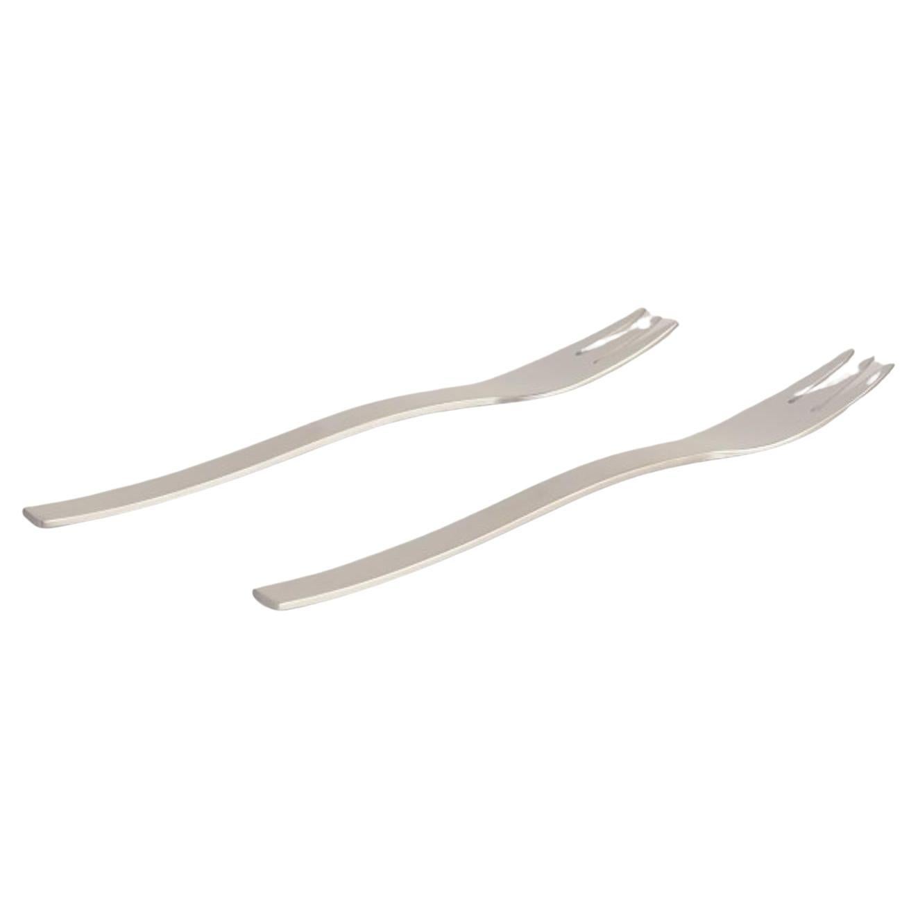 Gense, Sweden. Two serving forks in stainless steel. Late 20th C.