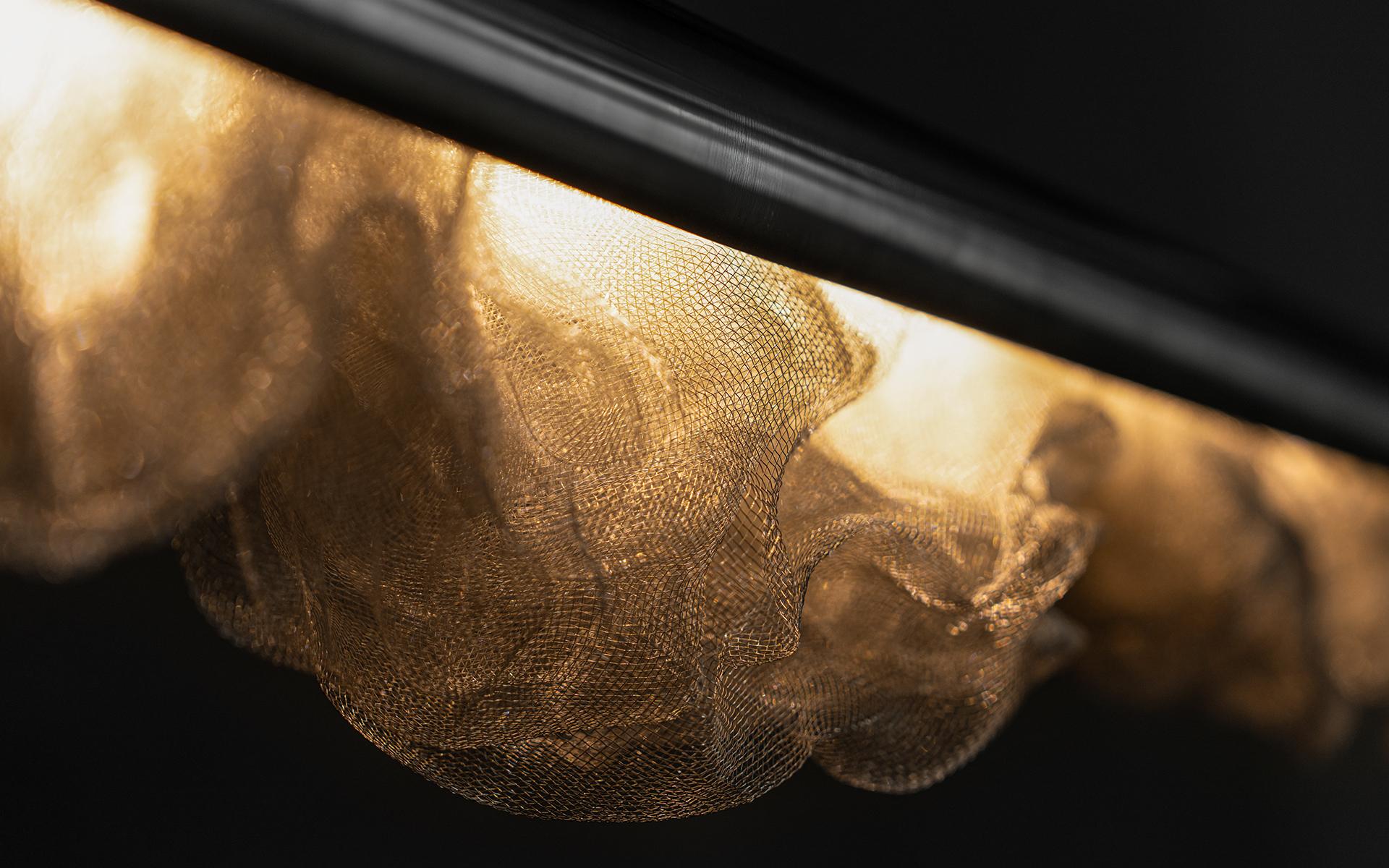 Fatto a mano Illuminazione a sospensione Genshi - Piccola in vendita