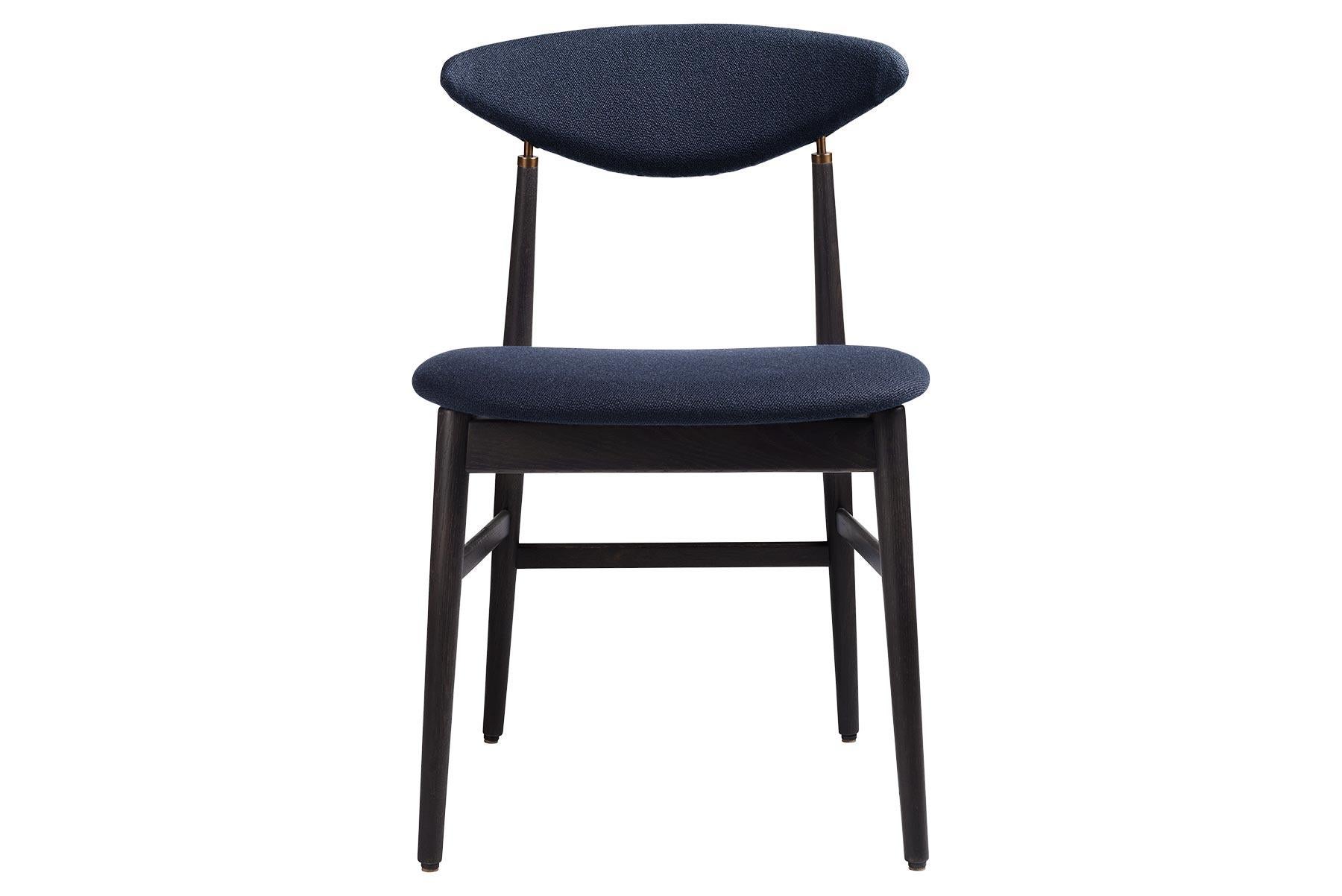 Danish Gent Dining Chair, Fully Upholstered, Natural Oak Base For Sale