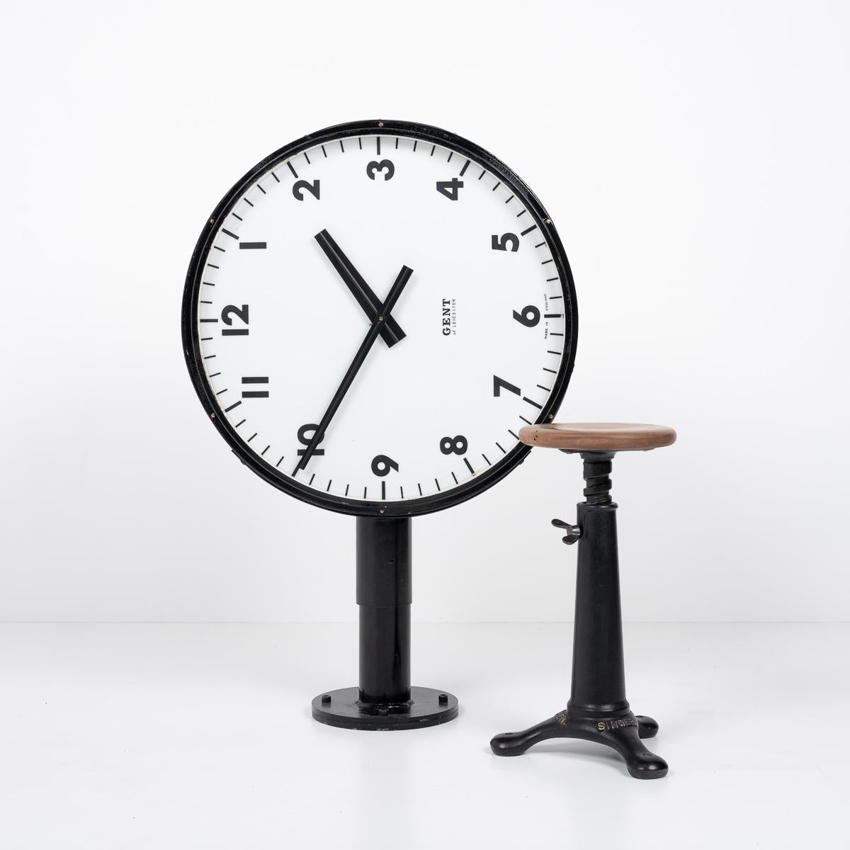 1960S DOUBLE-SIDED ILLUMINATED RAILWAY STATION CLOCK

A stunning double-sided illuminated railway station clock, crafted by the renowned Great British Clock maker, Gents of Leicester, circa 1960.

This iconic timepiece boasts a sleek