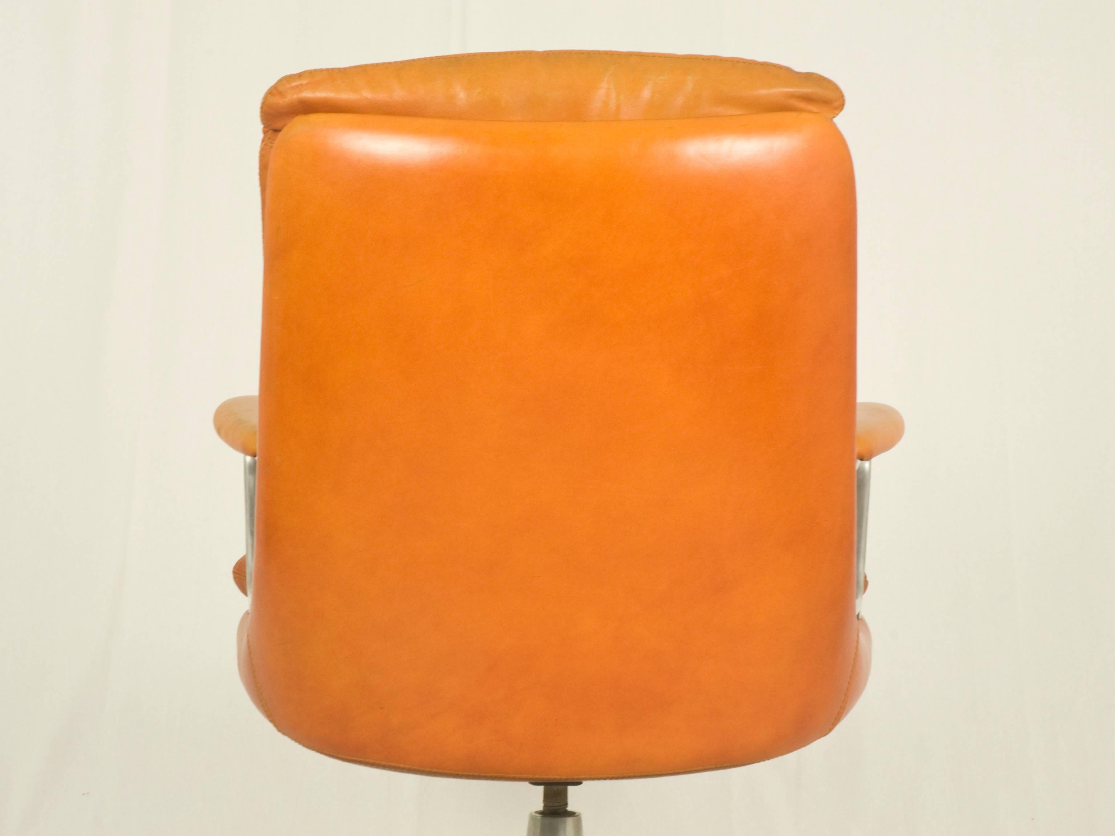 Mid-20th Century Gentilina Leather Armchairs by André Vandenbeuck for Strässle, 1960s, Set of Two