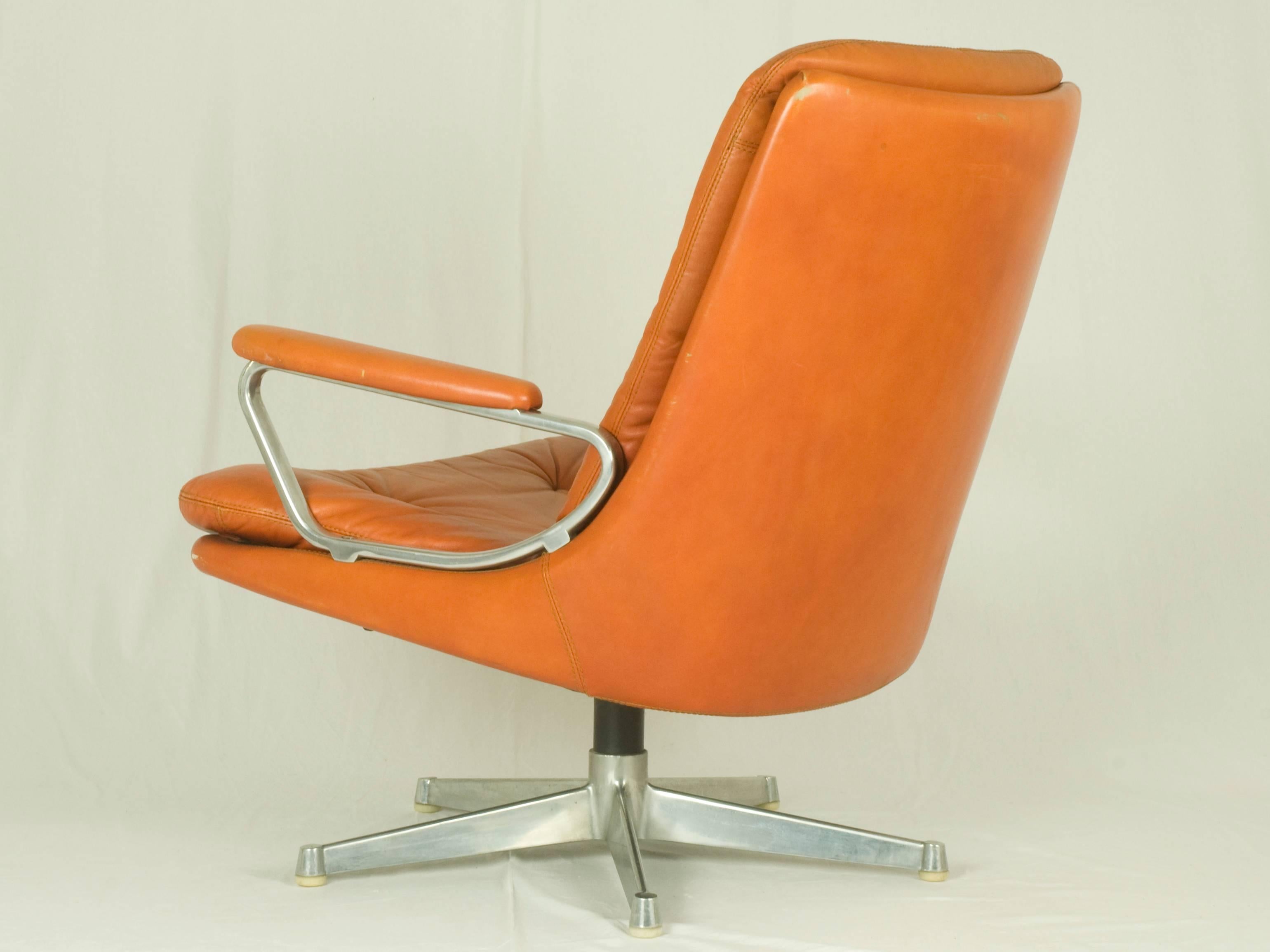 Swiss Gentilina Leather Lounge Chairs by André Vandenbeuck for Strässle, 1960s, Pair For Sale