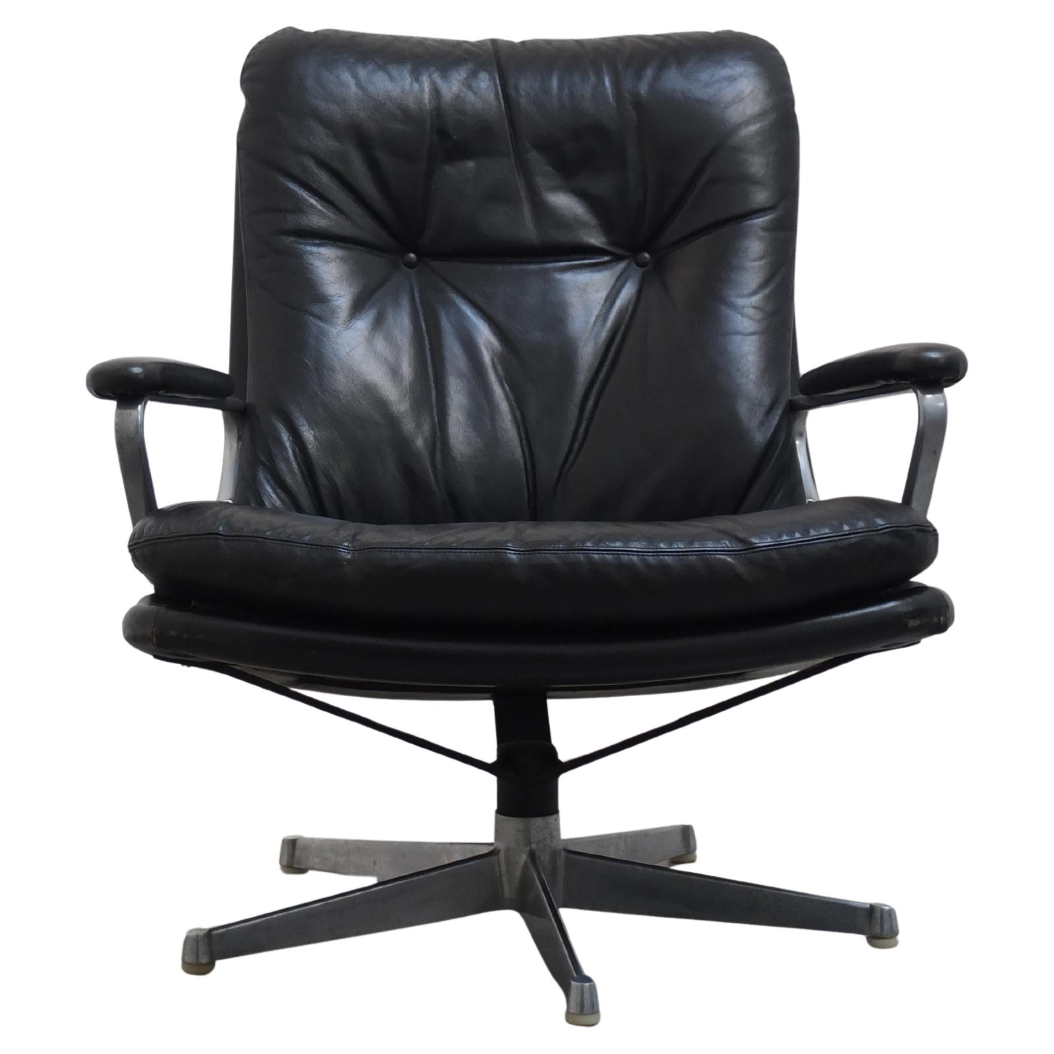 
Gentilina
 Swivel Lounge Chair by André Vandenbeuck for Strässle, 1960s For Sale