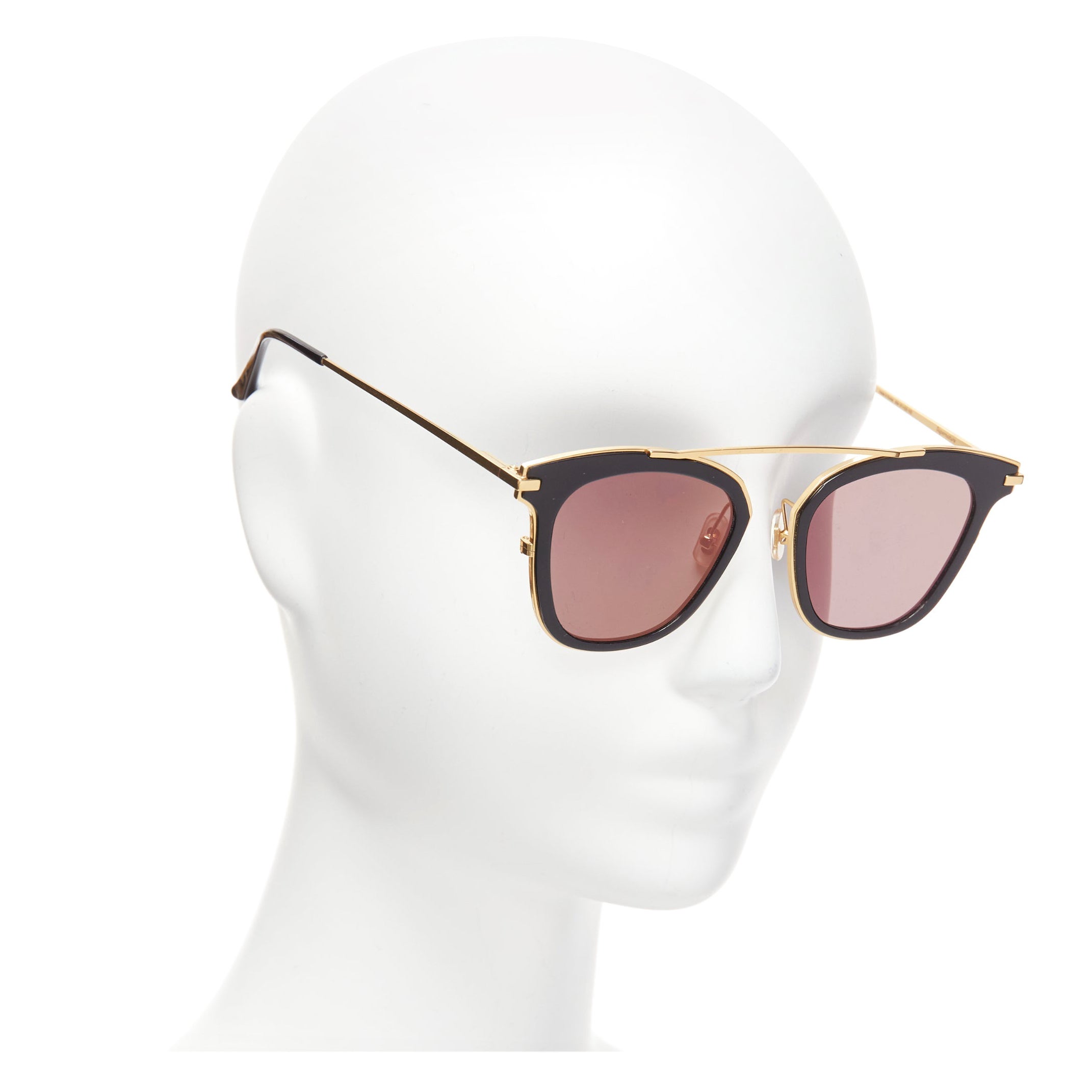Occhiali da sole GENTLE MONSTER TOME Supernature oro nero cateye riflettente viola in vendita