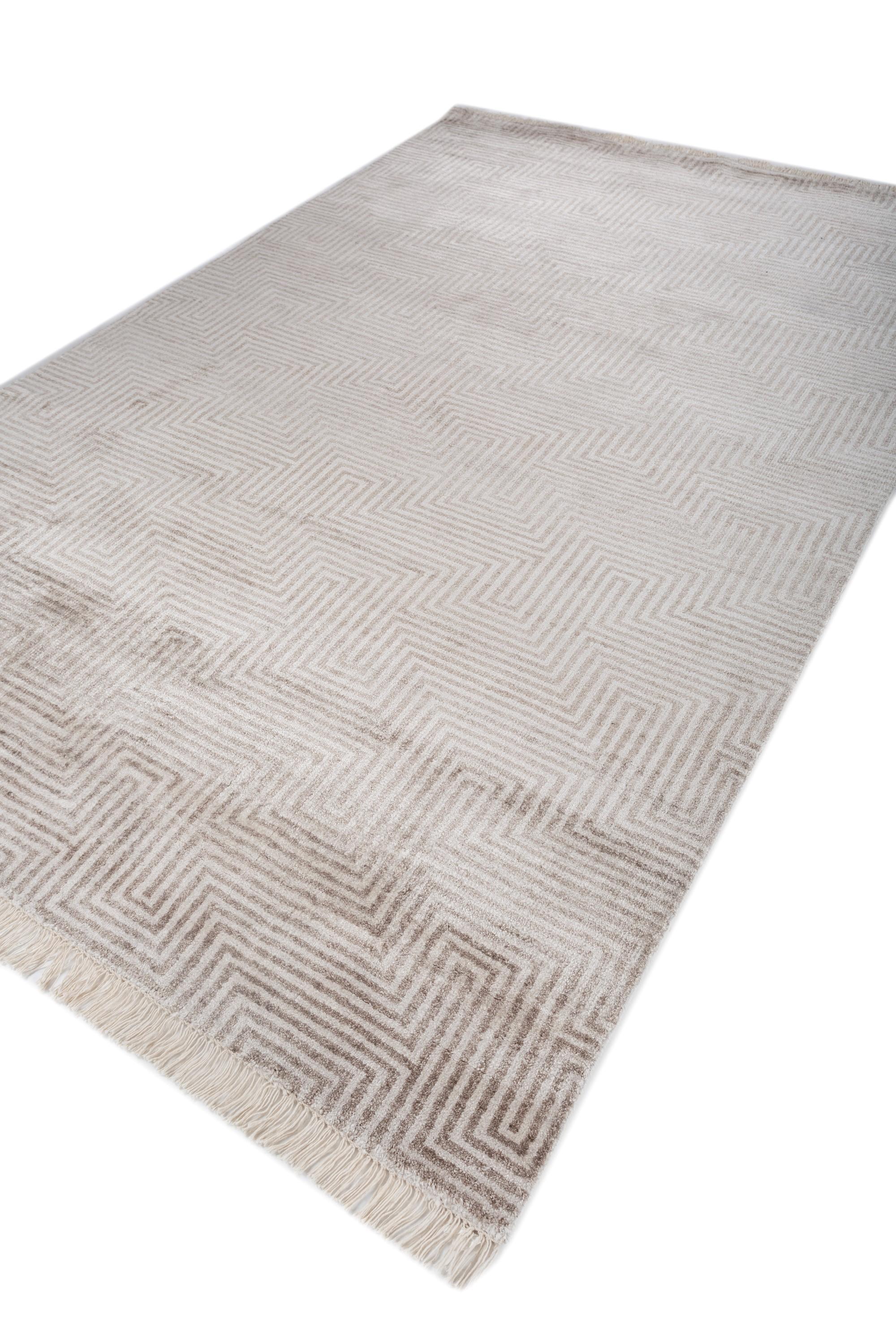 Modern Gentle Radiance Pebble & Marble 180X270 Cm Handknotted Rug For Sale