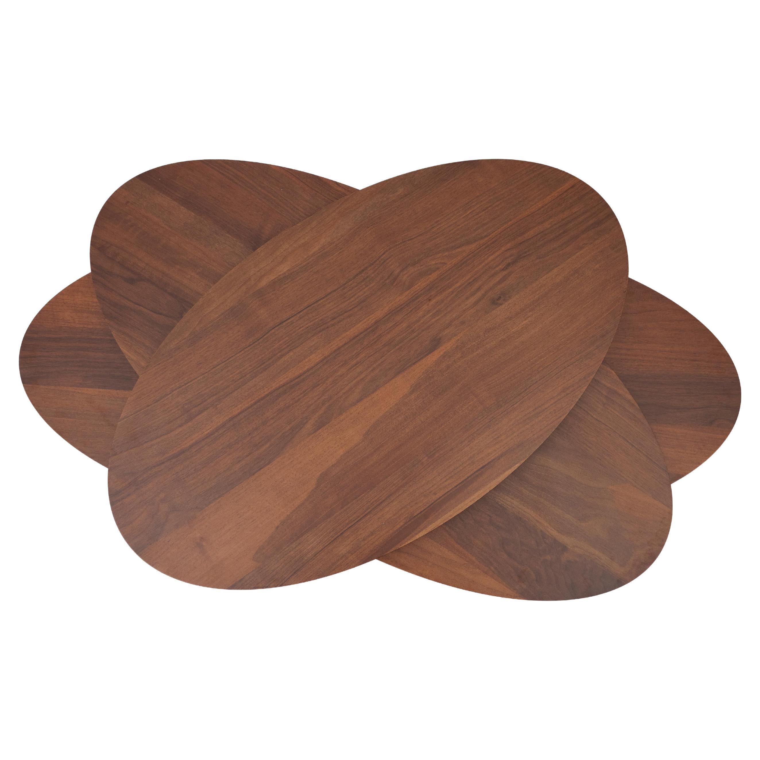 Gentle waves coffee table