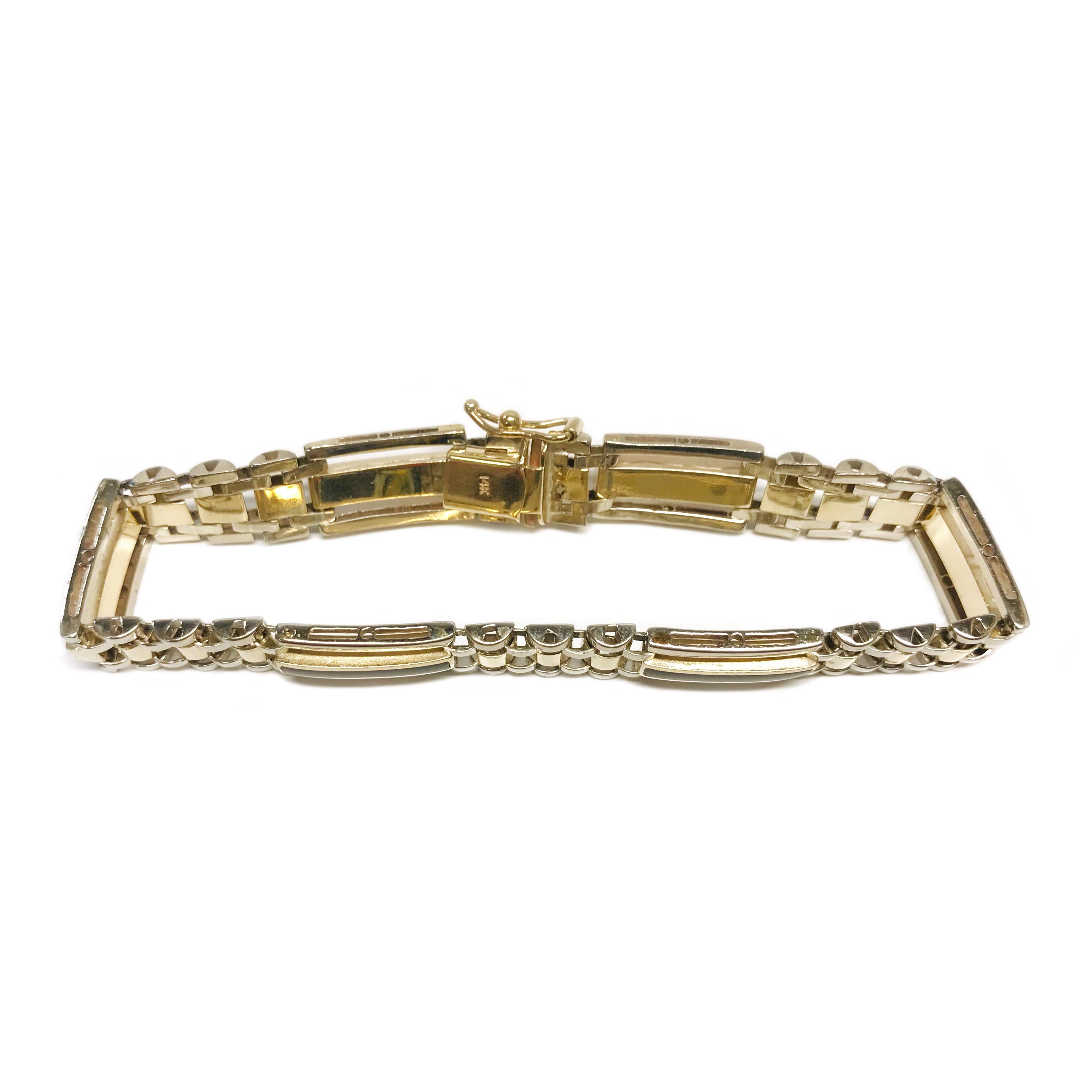 Cabochon Gentleman's 14 Karat Gold Onyx Bracelet
