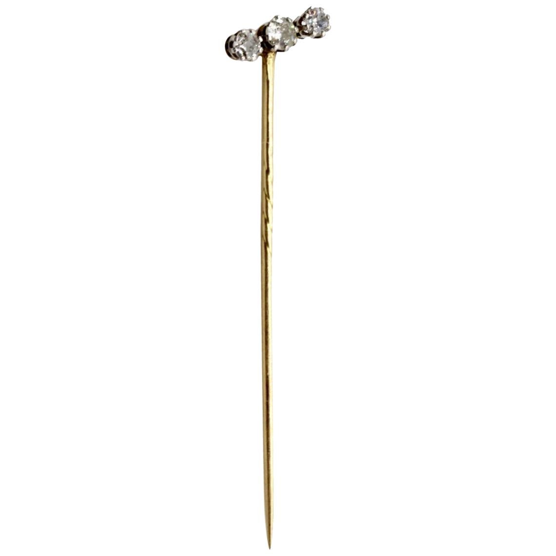 Gentleman's 14 Kt Yellow Gold and Three Diamond Stick Pin For Sale