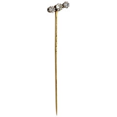 Retro Gentleman's 14 Kt Yellow Gold and Three Diamond Stick Pin