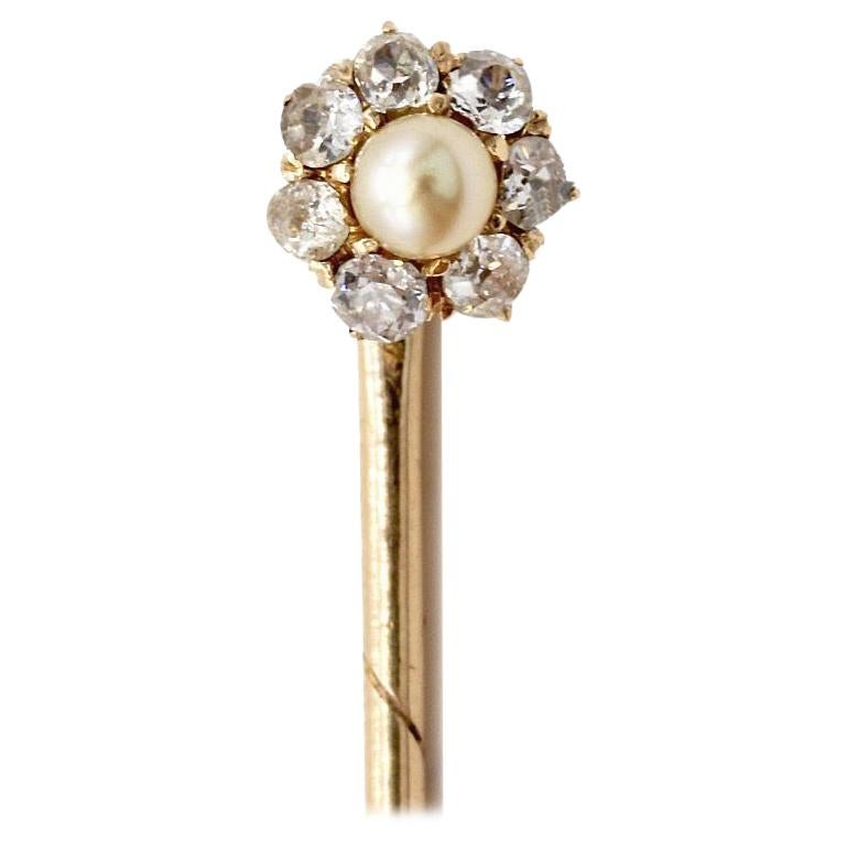 Gentleman's 14 Kt Yellow Gold Diamond and Pearl Flower Head Stick Pin