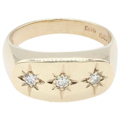 Gentlemans 9 Kt Yellow Gold Star Set Three Diamond Ring
