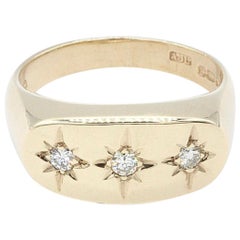 Retro Gentlemans 9 Kt Yellow Gold Star Set Three Diamond Ring