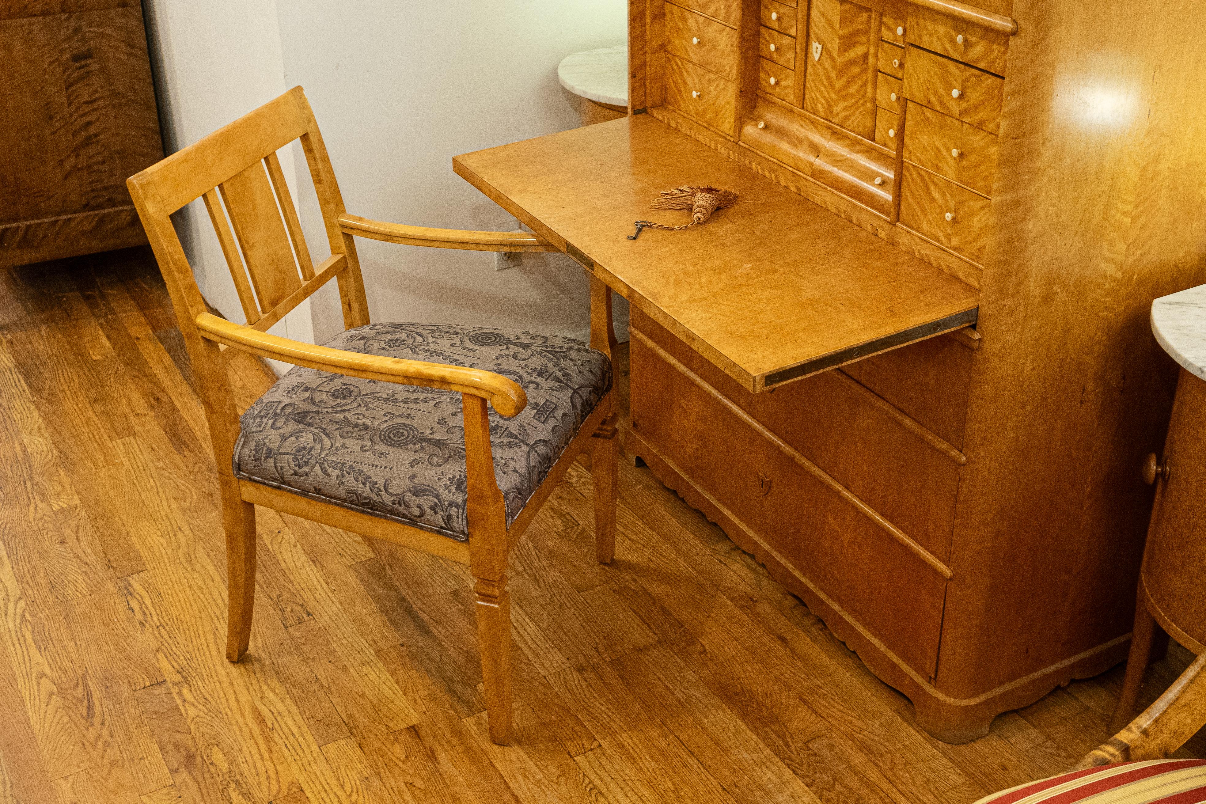 Gentleman's Biedermeier Desk Chair For Sale 6