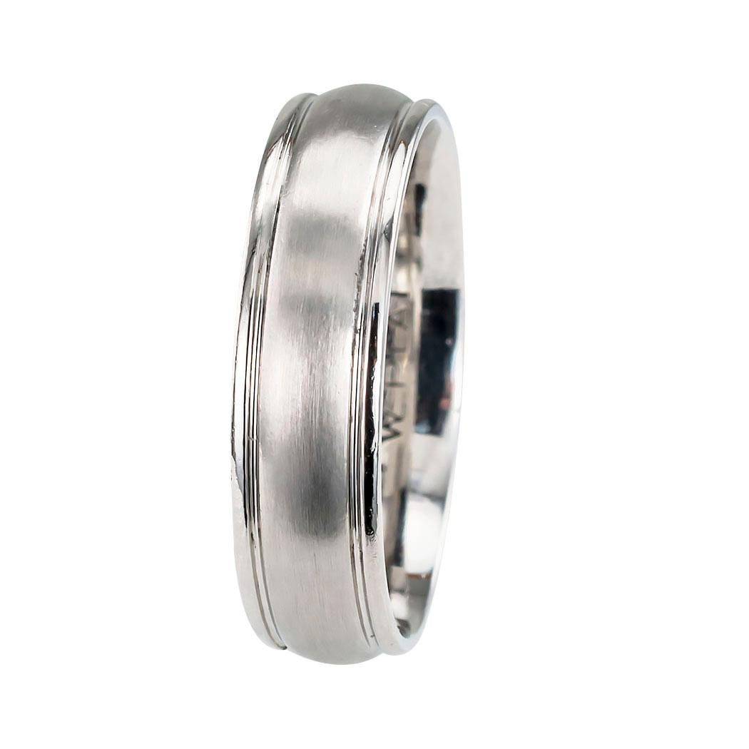 Gentleman’s estate 6 mm platinum wedding band size 10 ½.  Love it because it caught your eye and we are here to connect you with beautiful and affordable jewelry.  Make yourself happy!  Simple and concise information you want to know is listed