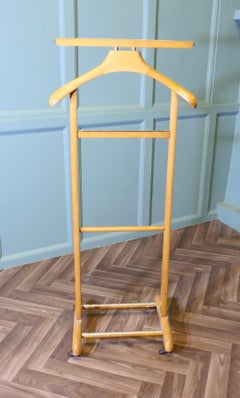 Gentleman’s Floor Standing Valet or Suit Hanger    A very useful piece, the Vale
