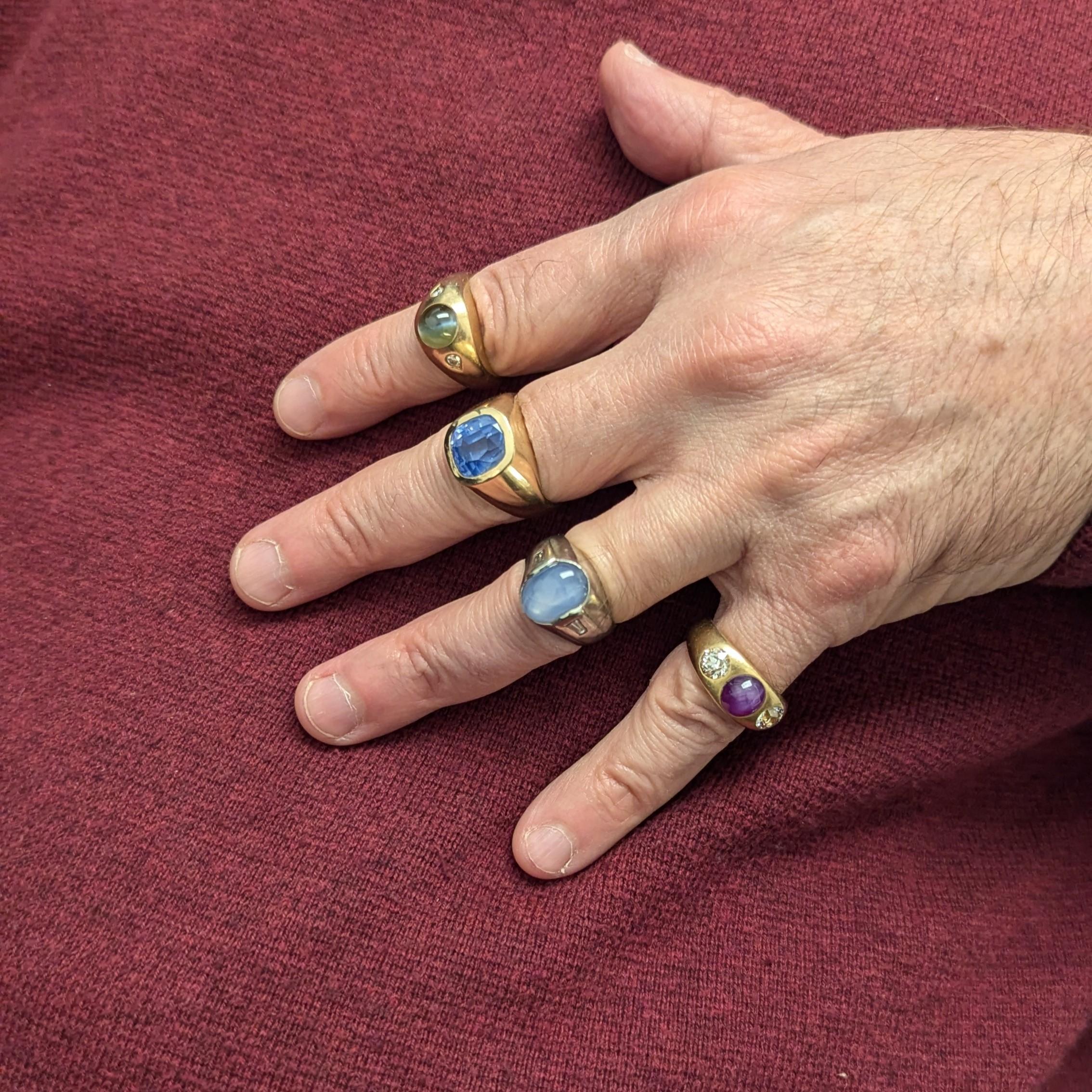 Anillo Gitano de Caballero de Oro, Ojo de Gato y Diamantes en Bueno estado para la venta en New York, NY