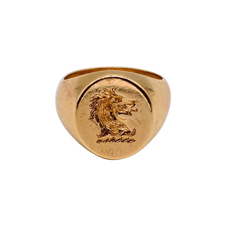 Gentleman
s Gold Intaglio Chimera Ring
