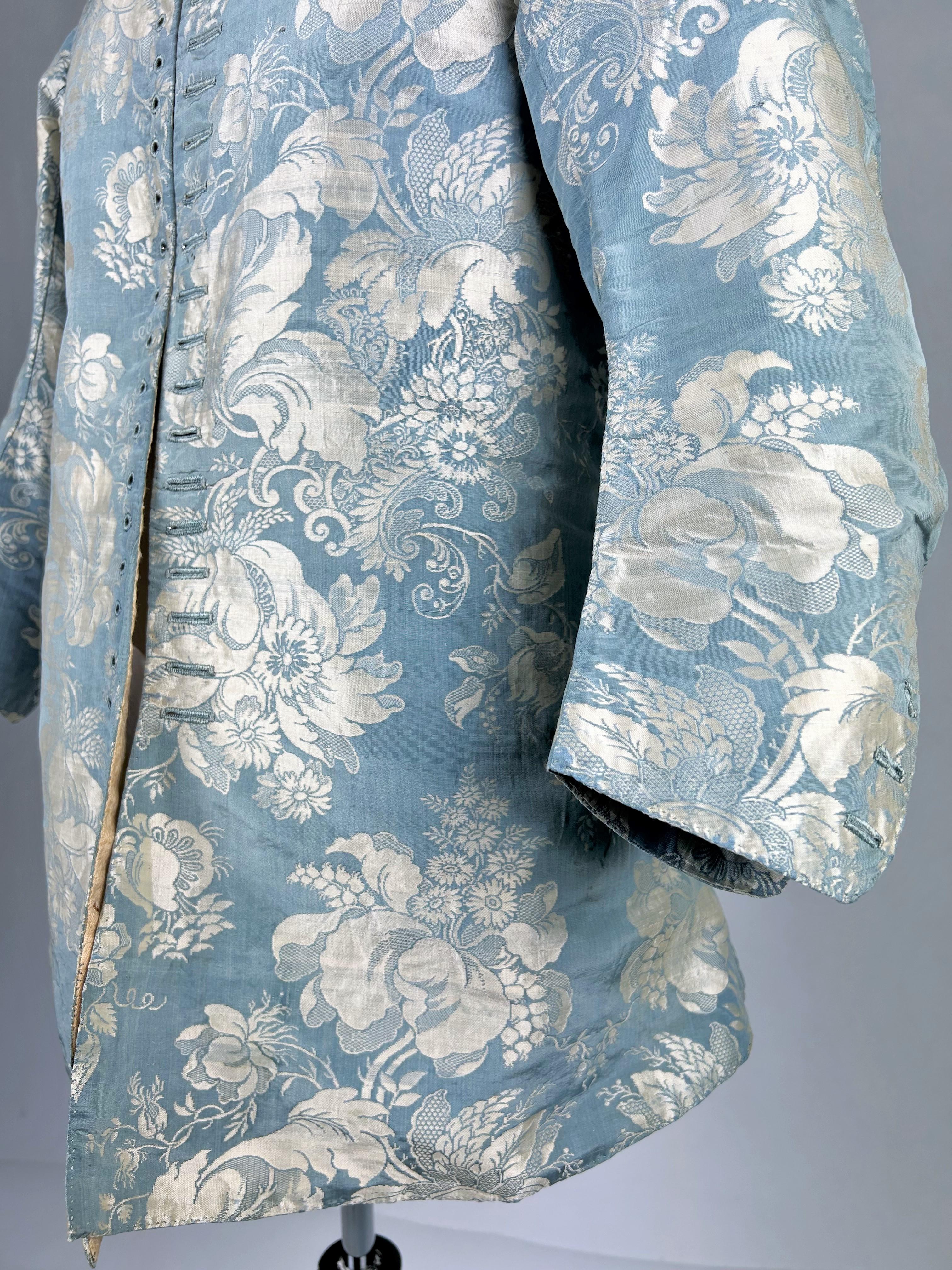 Gentleman's jacket in silk lampas - Holland Circa 1730-1740 For Sale 1