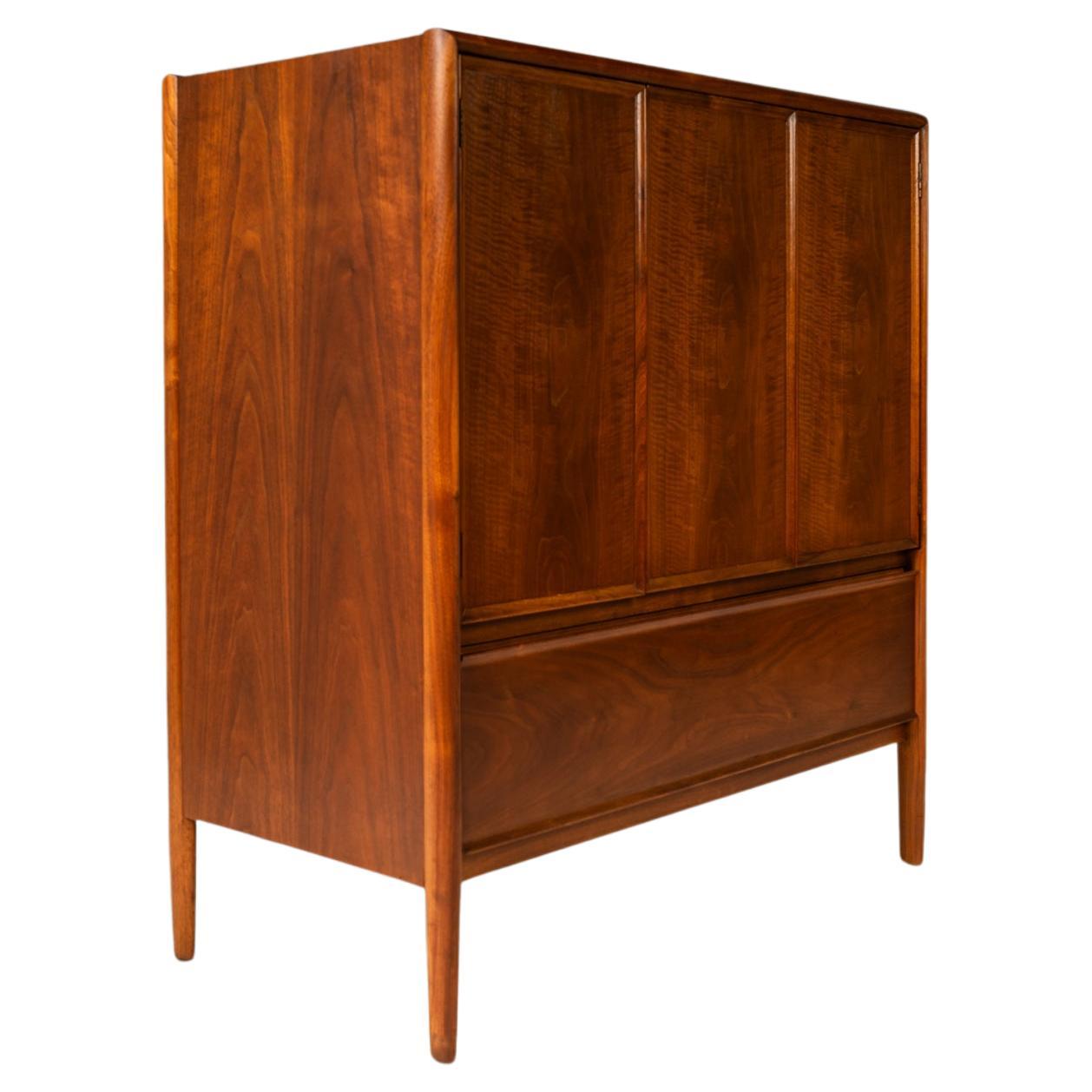 Gentlemen's Dresser by Barney Flagg for Drexel, Parallel Line, USA, 1960s