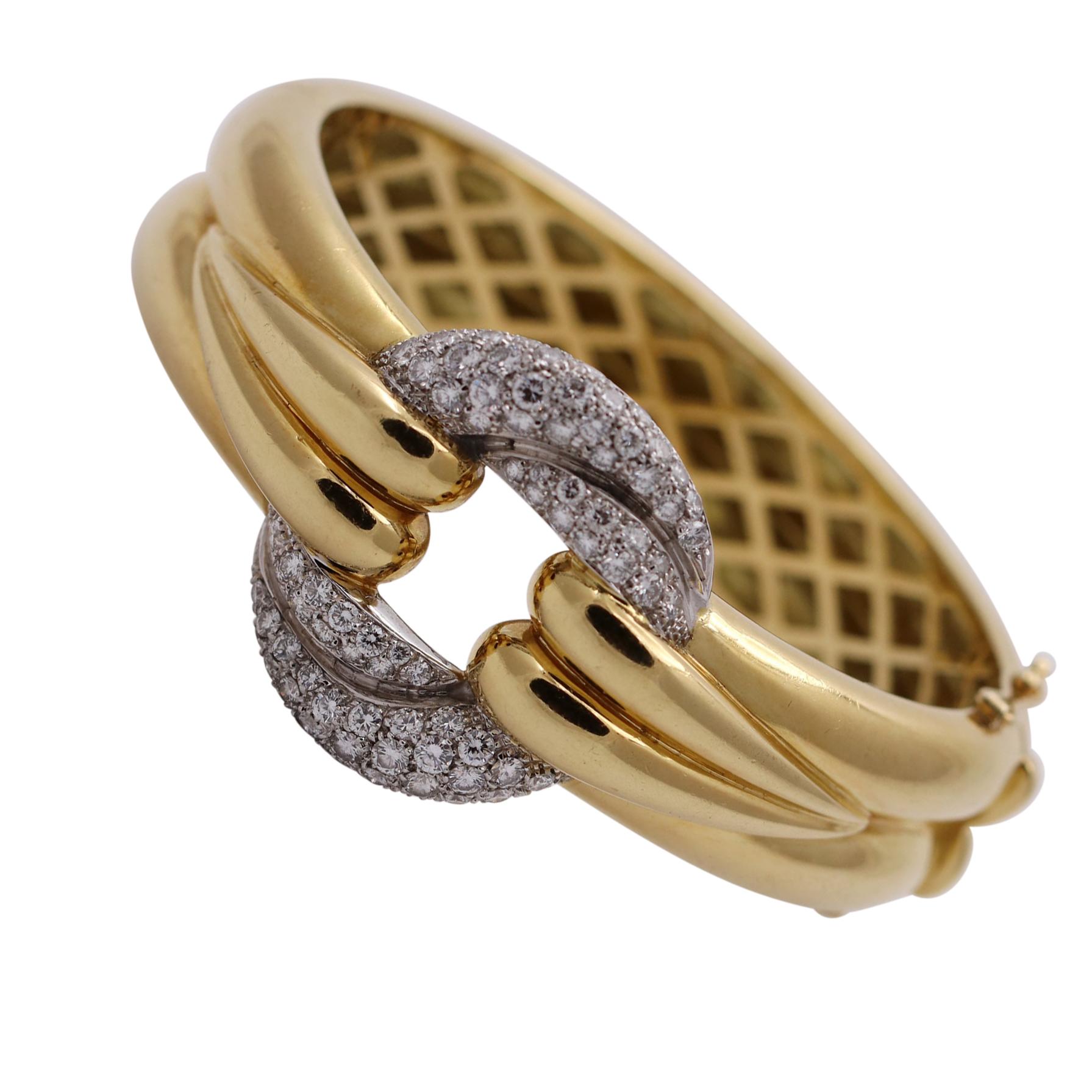 Gently Curving Yellow Gold Bracelet with Diamond Pave' Center