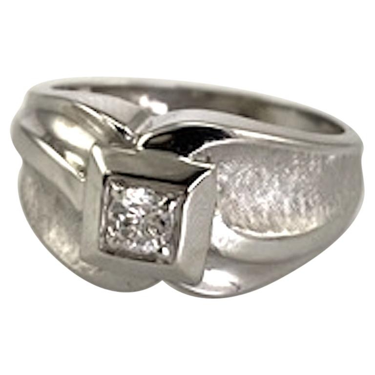 Gent's 14 Karat White Gold Diamond Solitaire Ring .25 Carat 6.9 Grams For Sale
