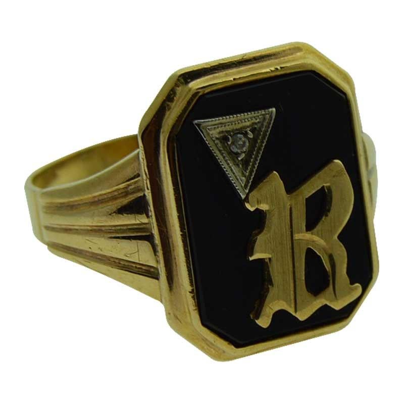 Gents Vintage 10Kt Solid Yellow Gold Art Deco Signet Ring with an Initial B and tiny Diamond accent set into a black Onyx background. Size 10.5. This ring is New Old Stock and Unworn. A classic Men's ring of the period, Size 10.5. Circa 1940's.