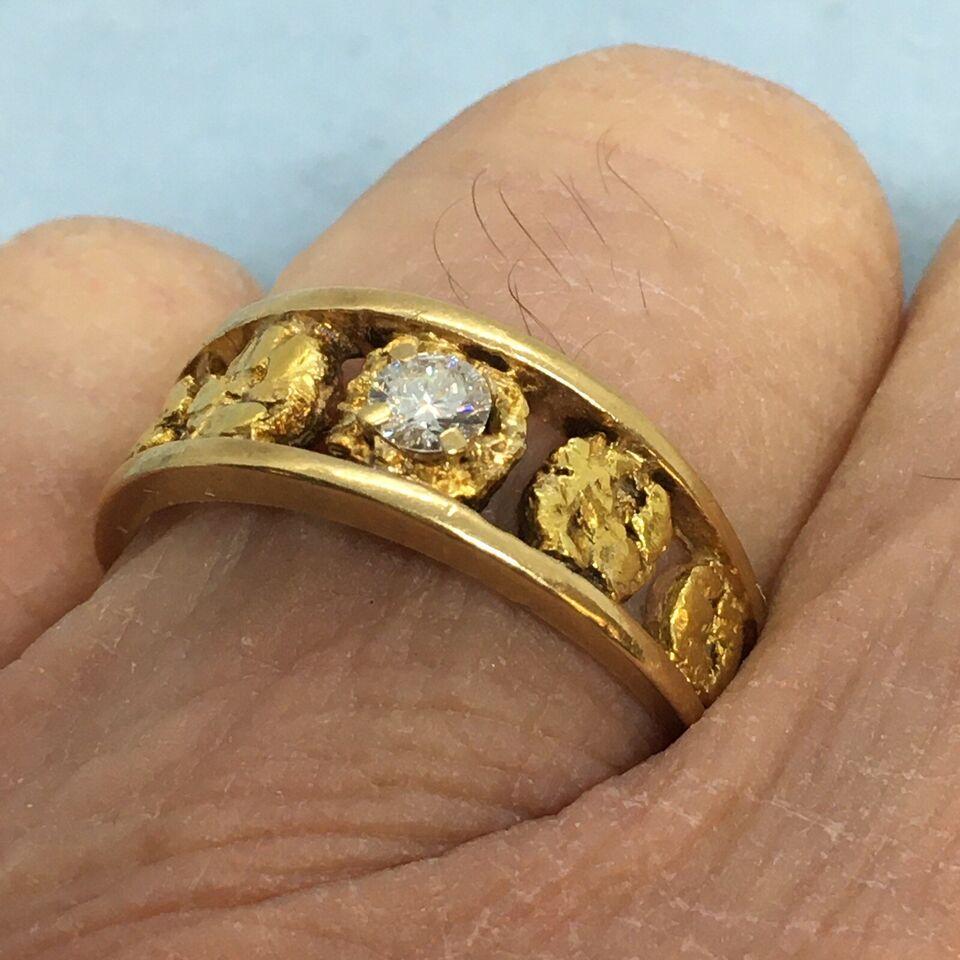 Round Cut Gent’s California Natural Gold Nugget 1/5 Carat Diamond Ring 6.8 Gram Size 10.5 For Sale