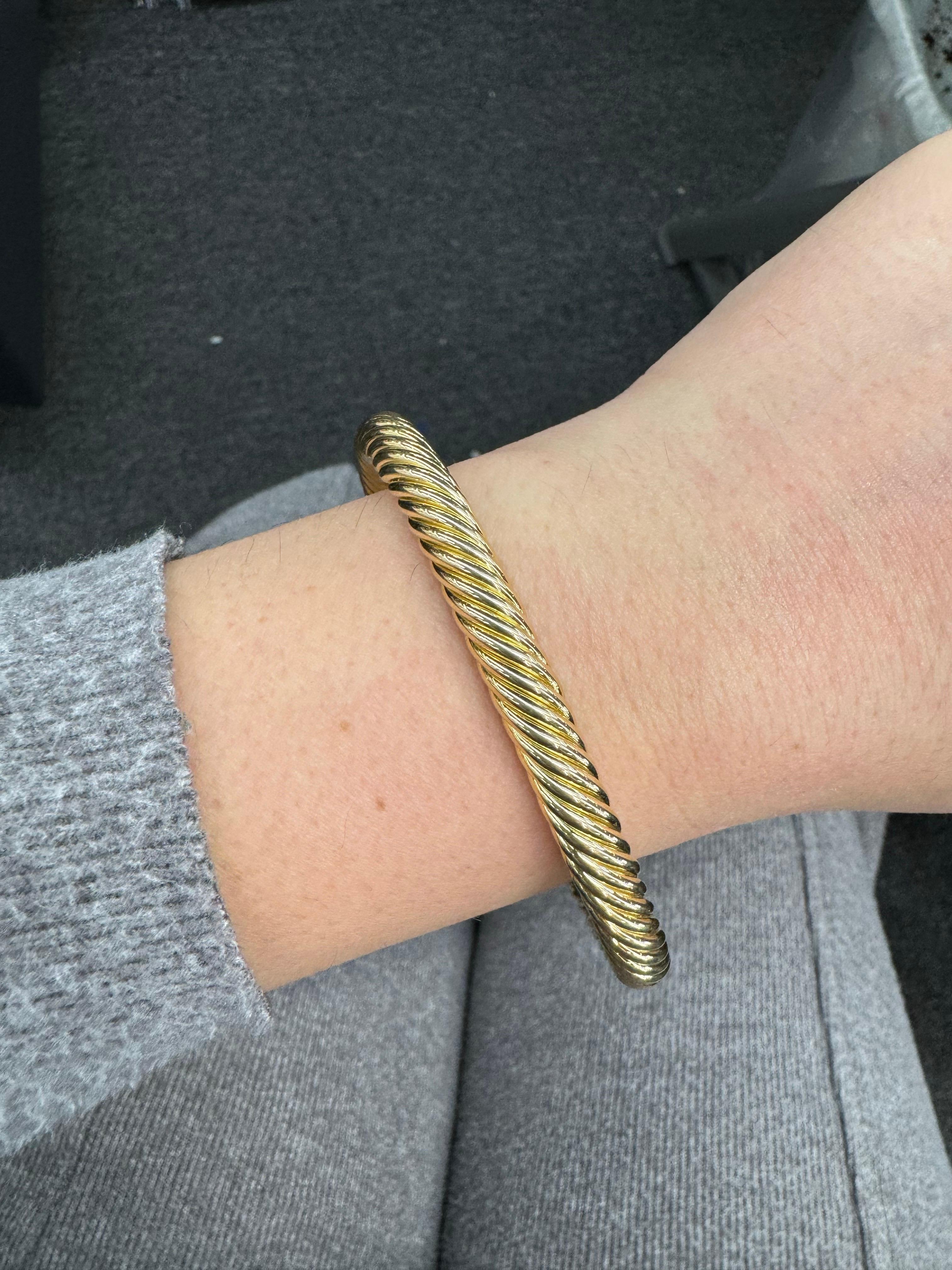 David Yurman, manchette câble en or jaune 18 carats 7 mm 23,1 grammes en vente 5
