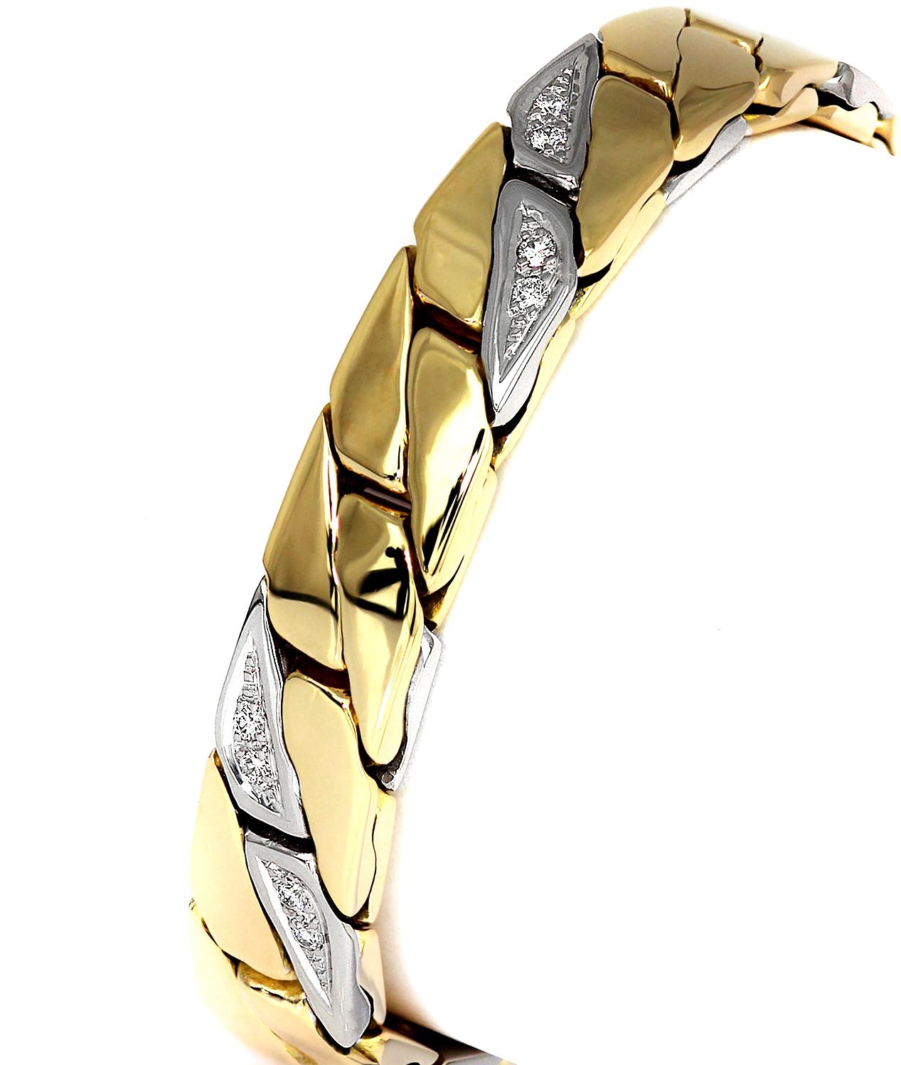 Moderne Bracelet à boucles d'oreilles pour homme en or massif blanc et jaune 18 carats avec diamants en bi métal en vente